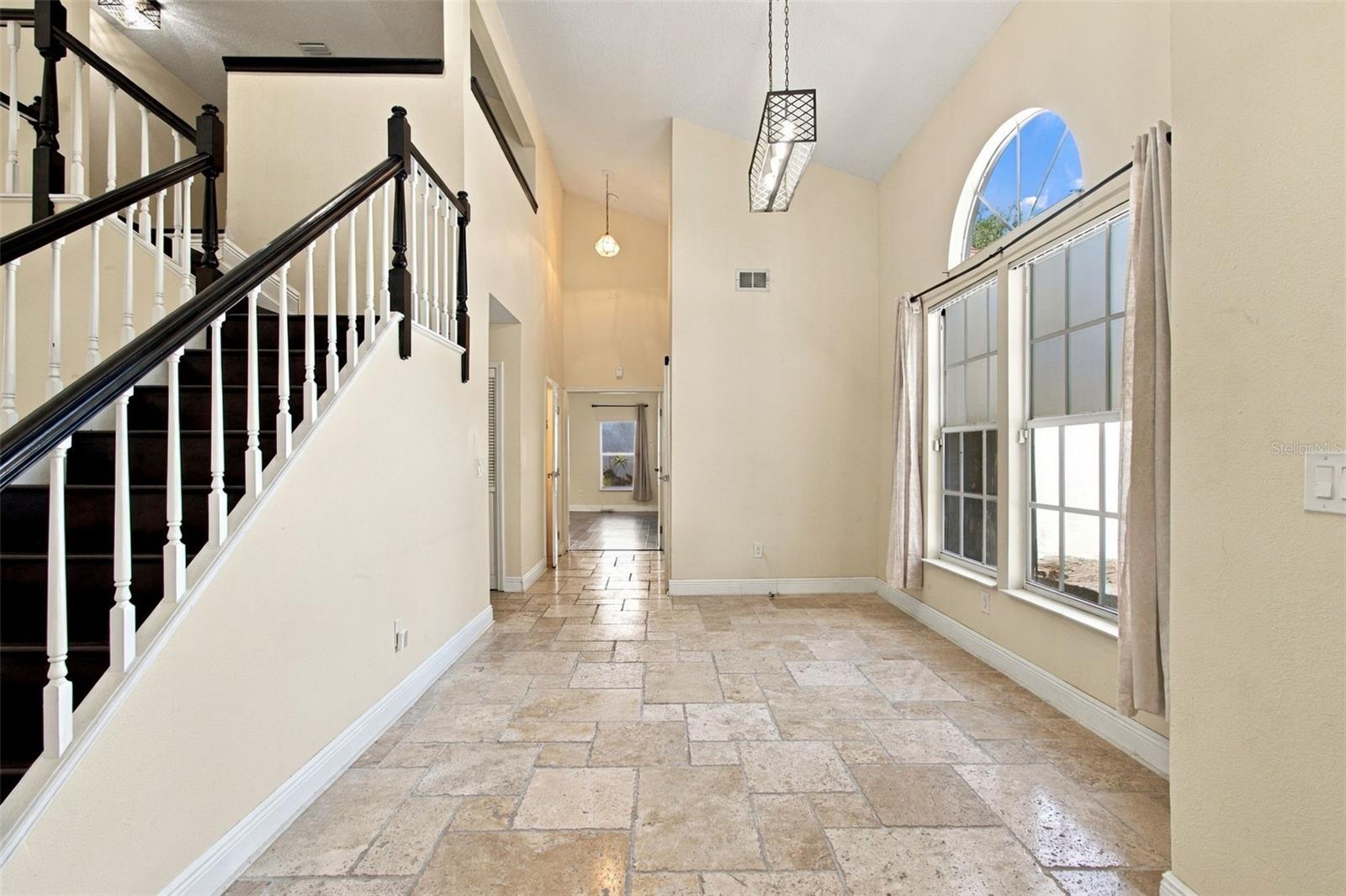 5822 BITTER ORANGE AVE — photo 3