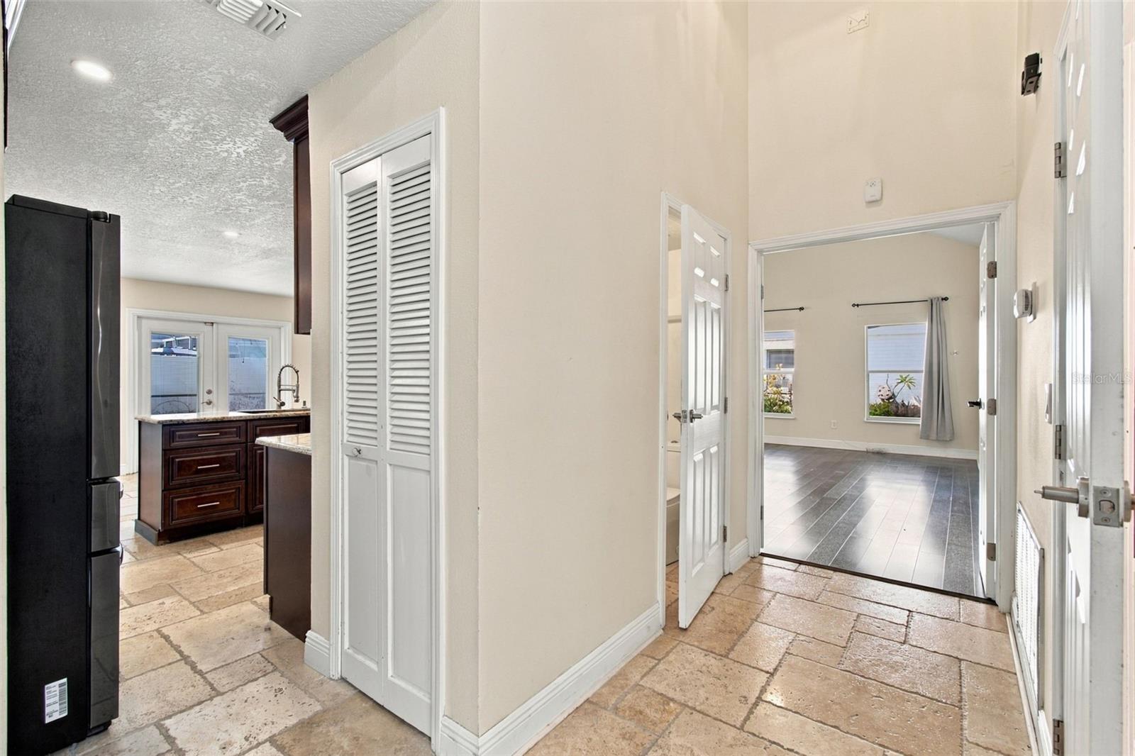 5822 BITTER ORANGE AVE — photo 6