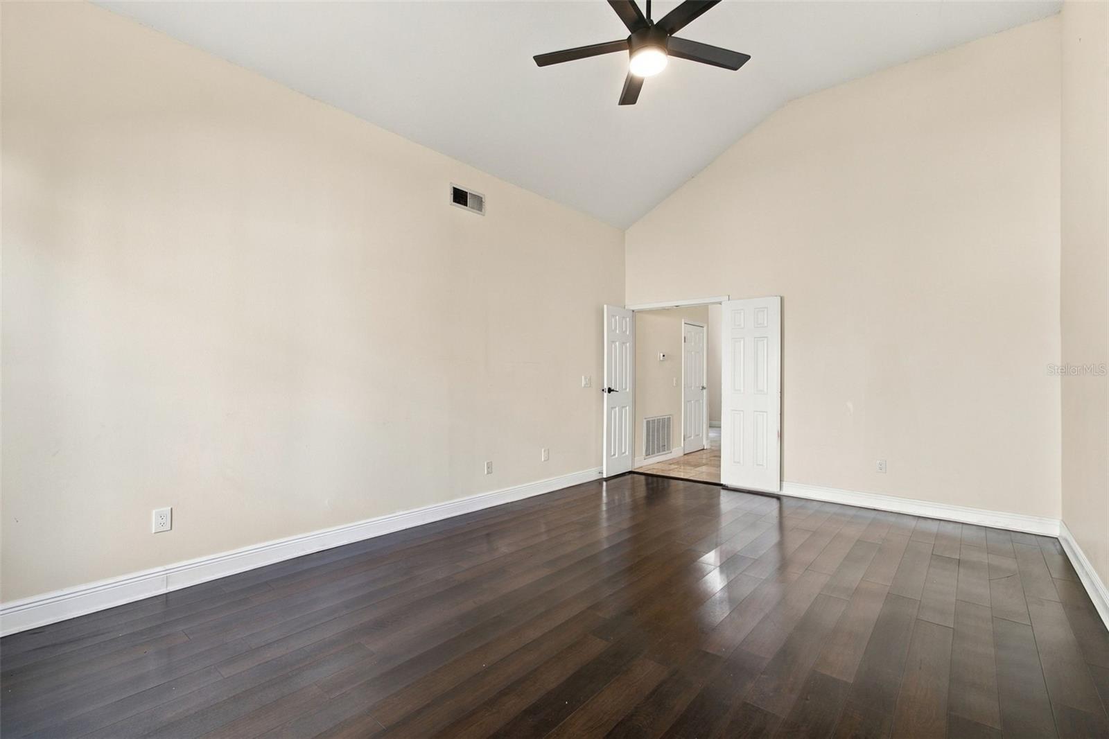 5822 BITTER ORANGE AVE — photo 7