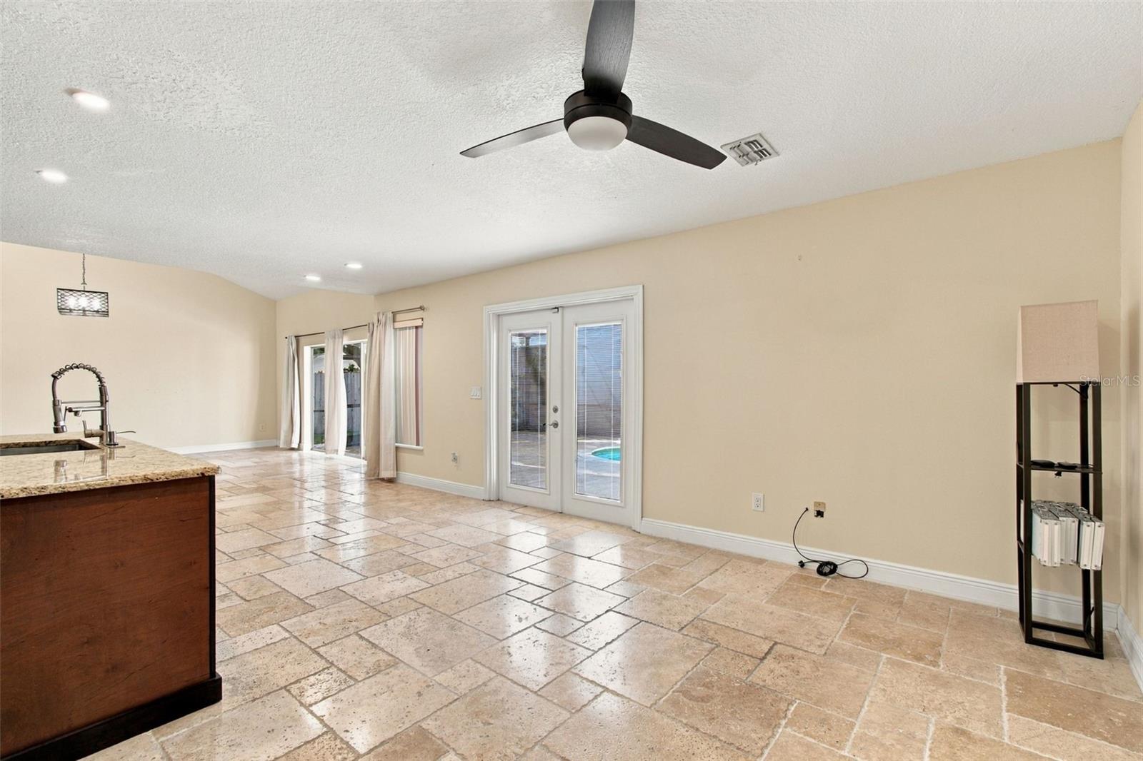 5822 BITTER ORANGE AVE — photo 20