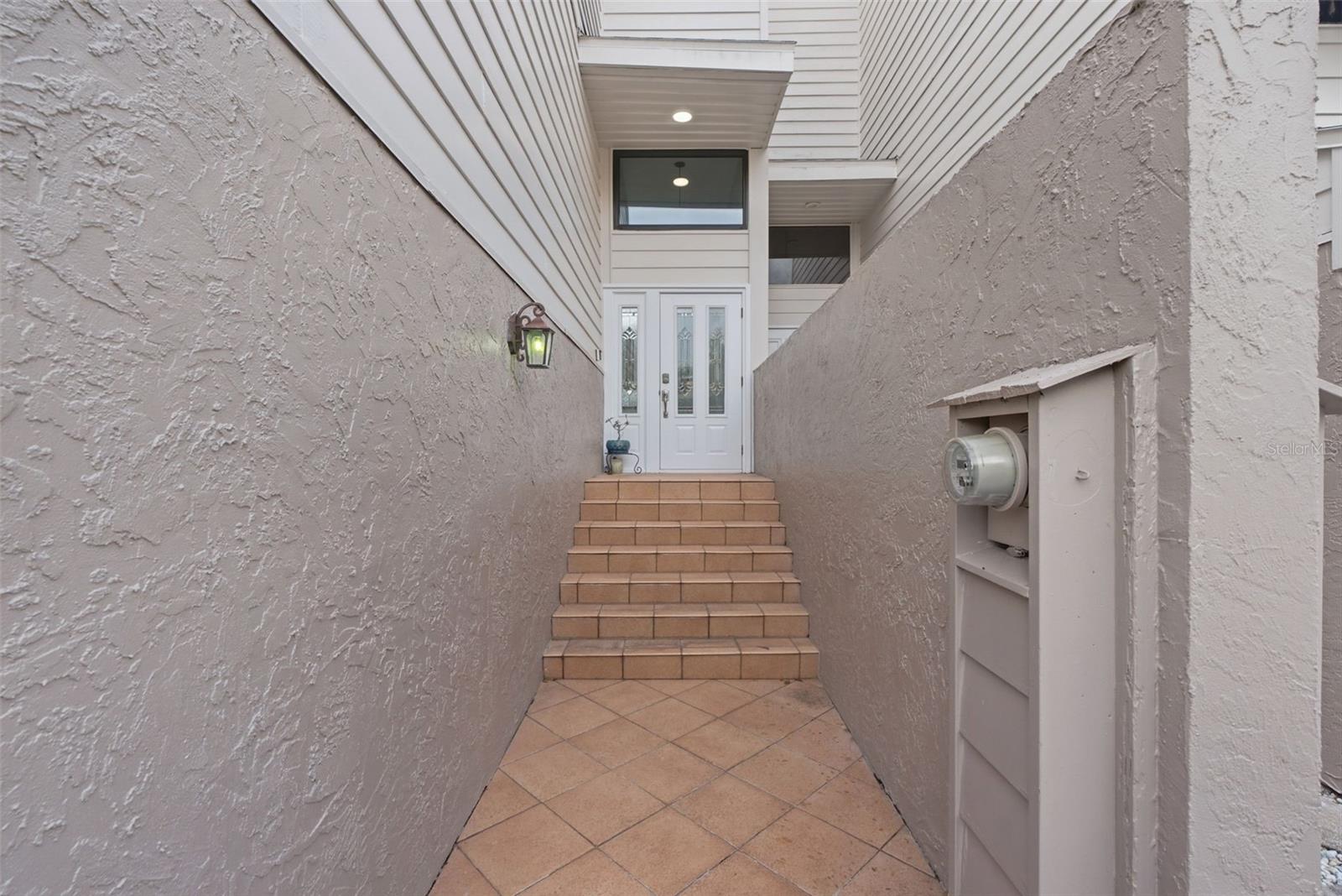 13956 LAKE POINT DR — photo 5