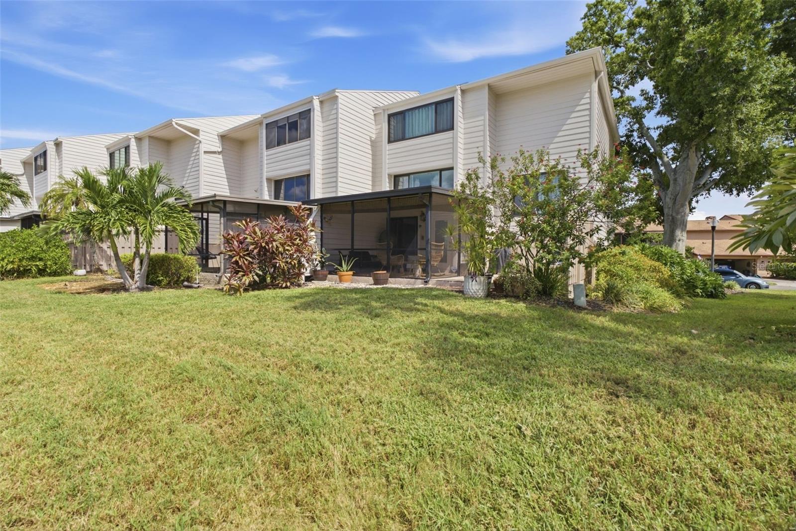 13956 LAKE POINT DR — photo 14