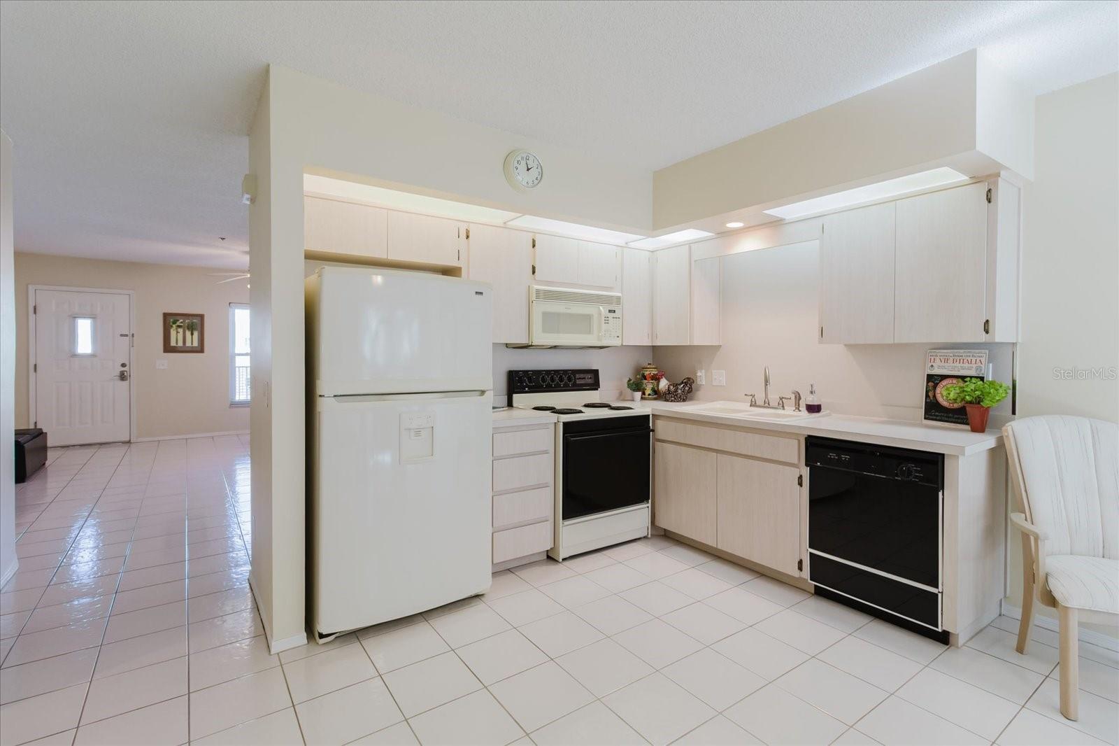 2209 UTOPIAN DR E #207 — photo 12