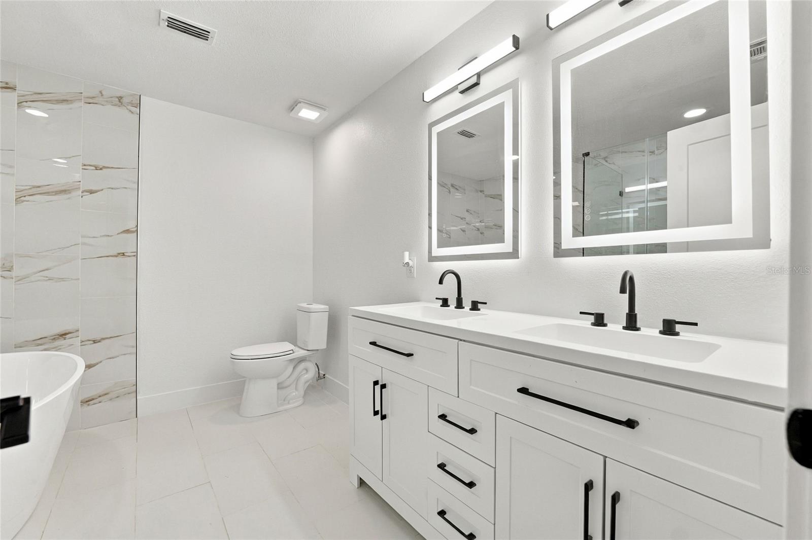 5413 BERNADETTE DR — photo 21