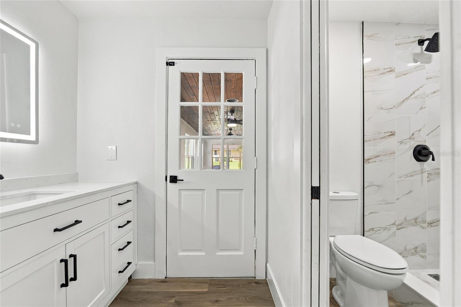 5413 BERNADETTE DR — photo 31