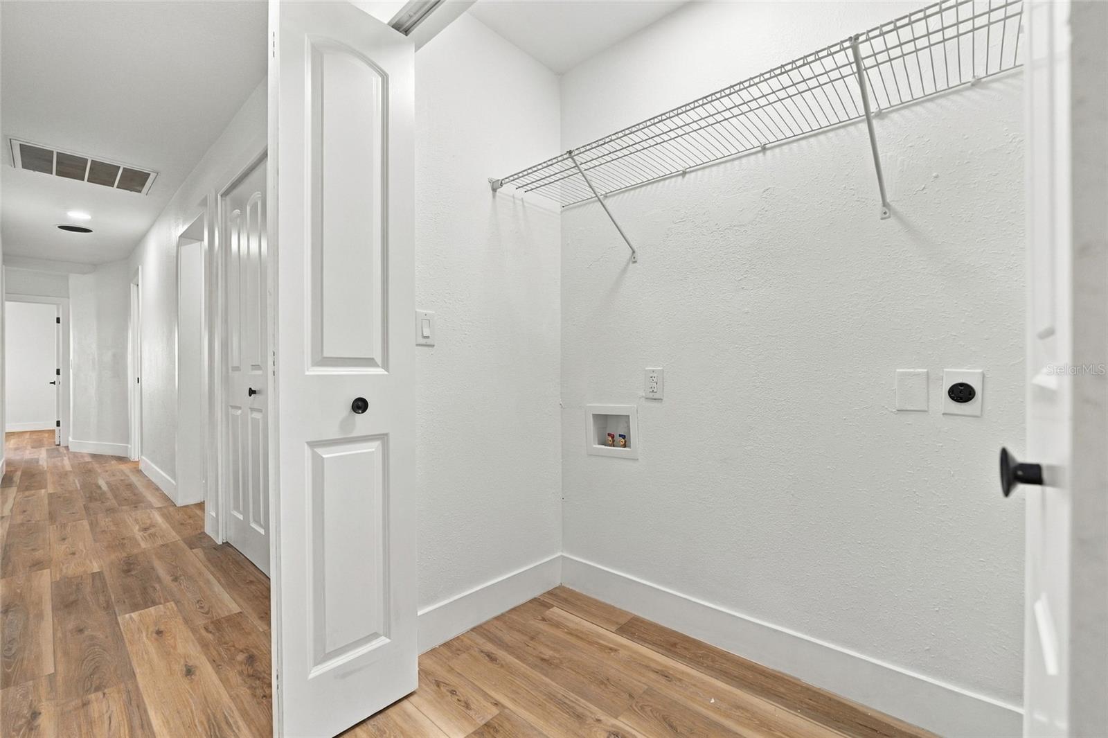 5413 BERNADETTE DR — photo 26