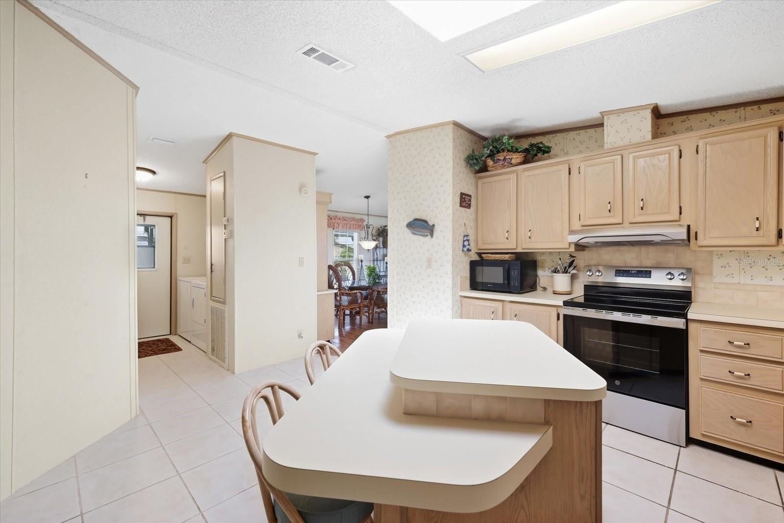 609 IGLESIA DR — photo 5