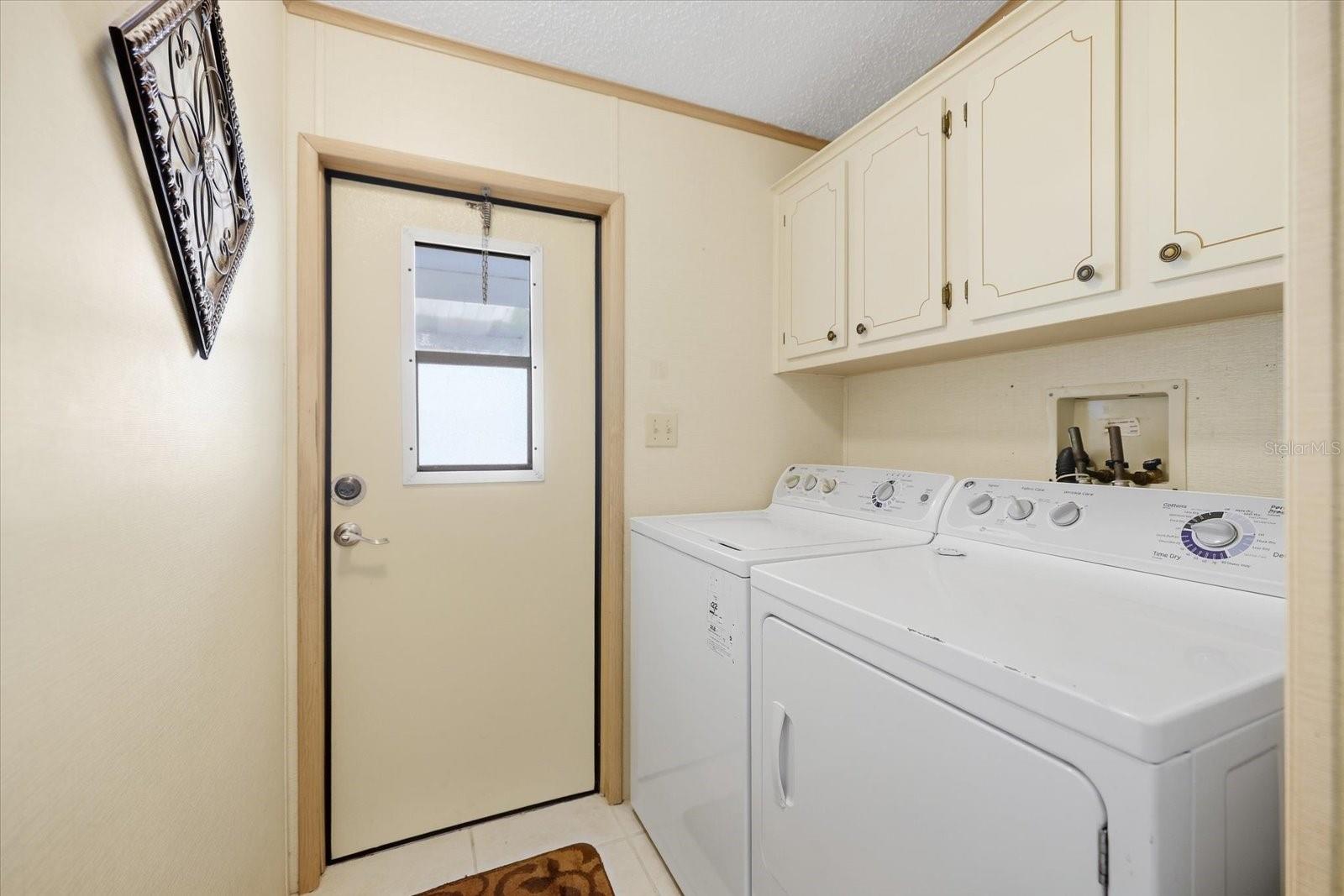 609 IGLESIA DR — photo 18