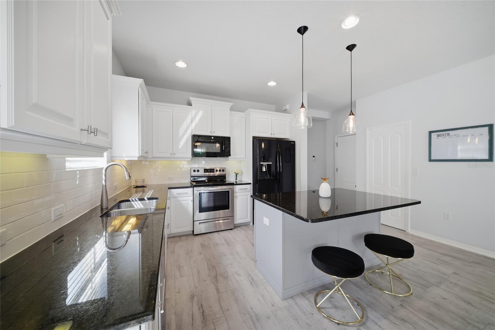 1538 WESTOVER AVENUE — photo 9