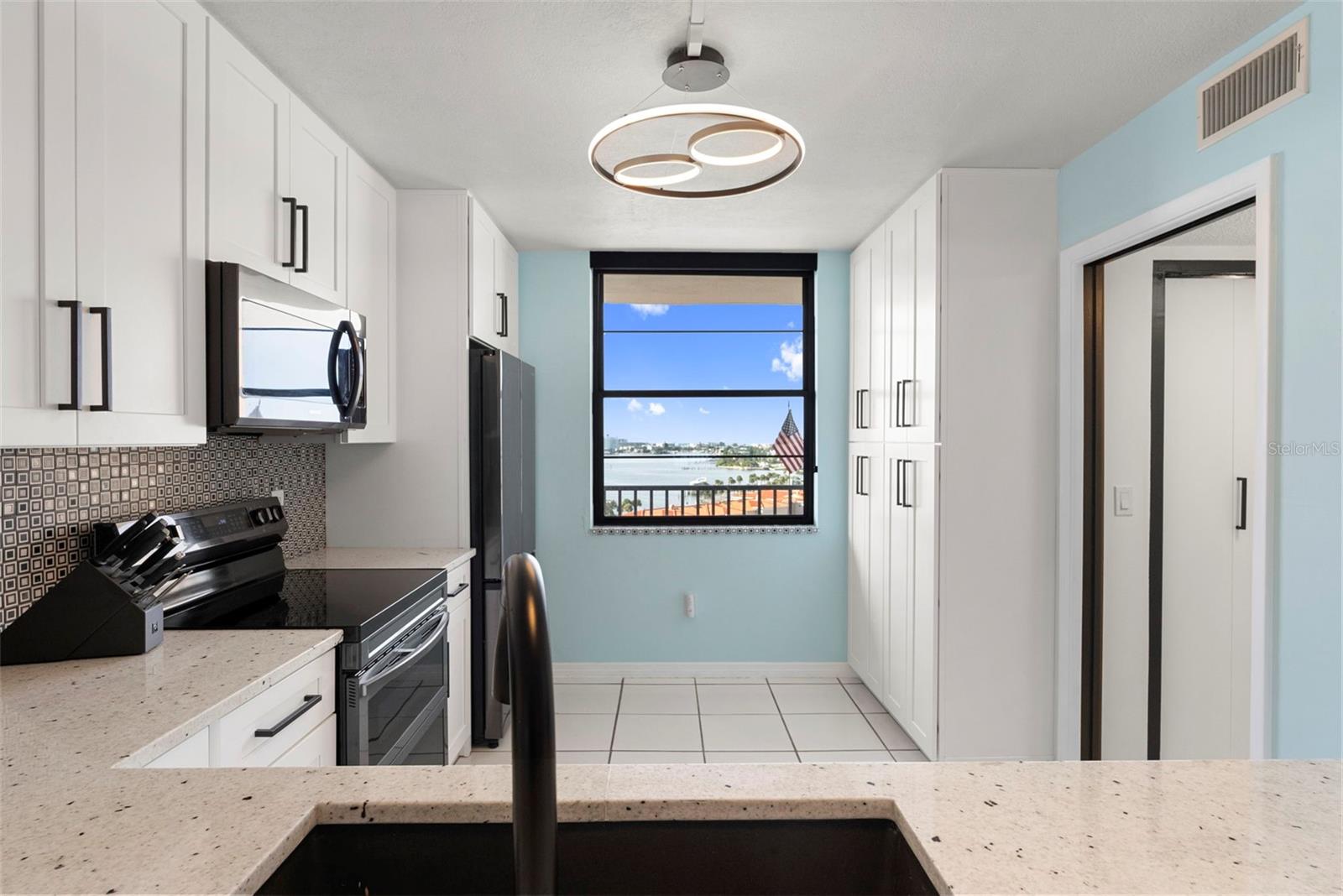 7300 SUN ISLAND DR S #1104 — photo 11