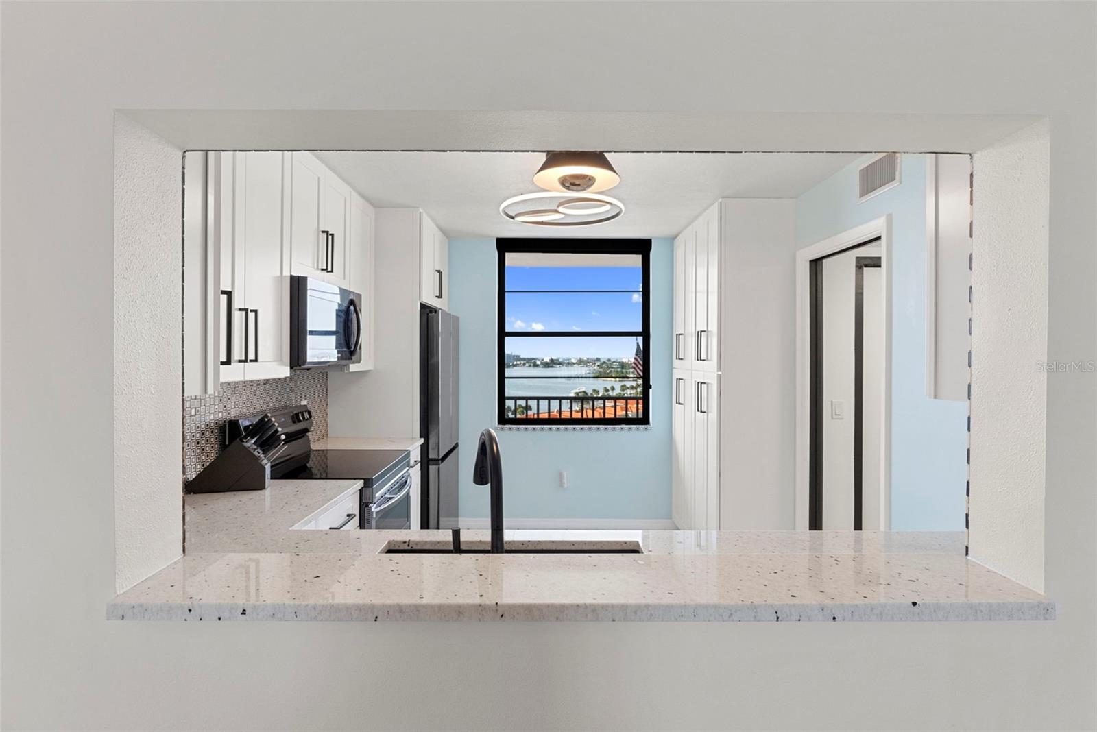 7300 SUN ISLAND DR S #1104 — photo 10