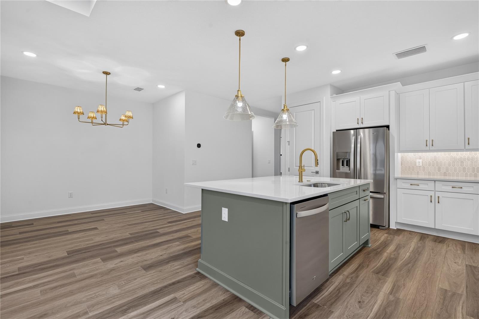 5888 WINDBREAK CT — photo 12