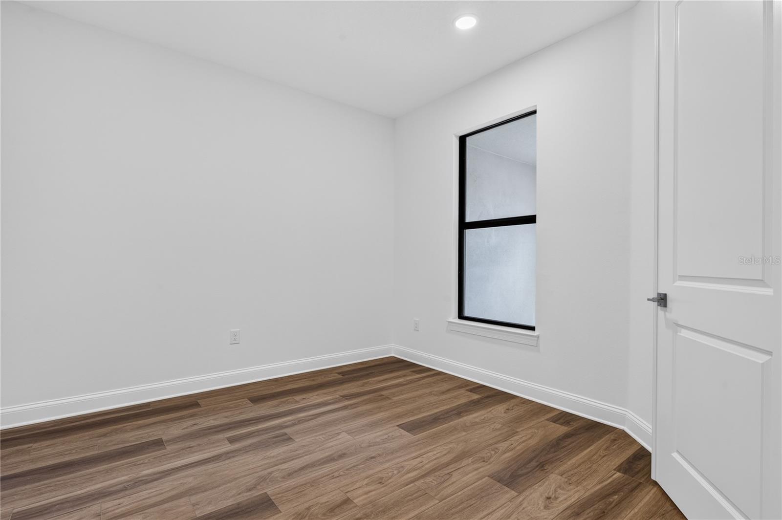 5888 WINDBREAK CT — photo 22
