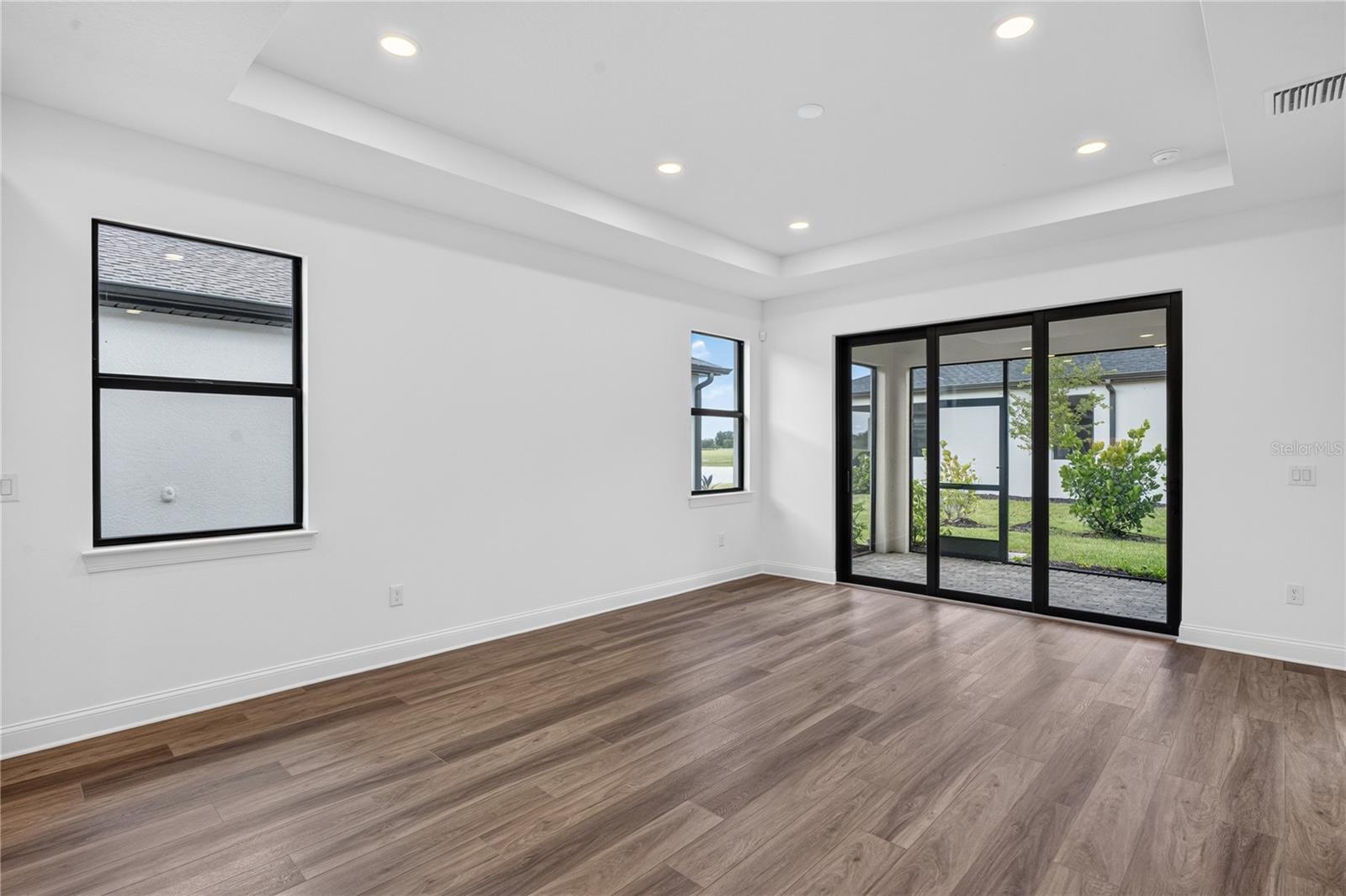 5888 WINDBREAK CT — photo 4