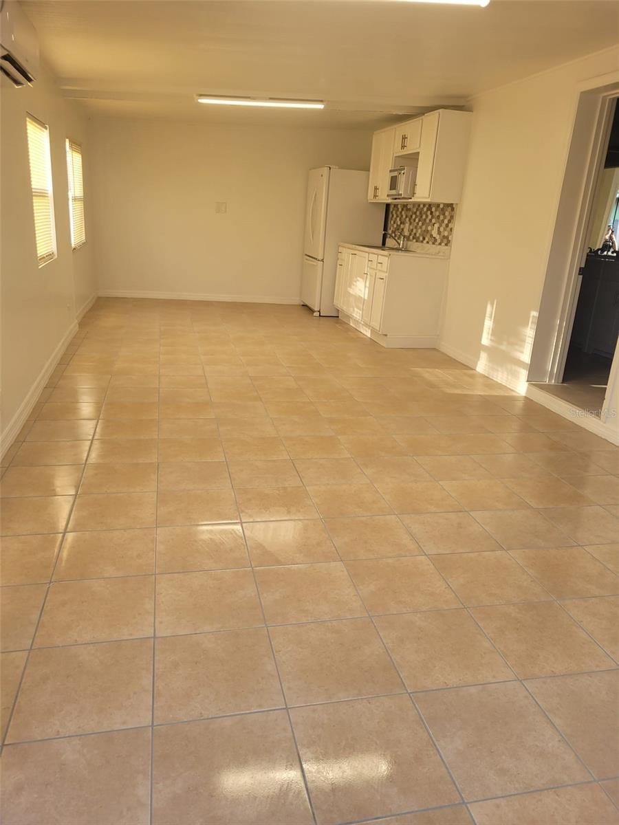 2108 RIDGEMORE DR — photo 2