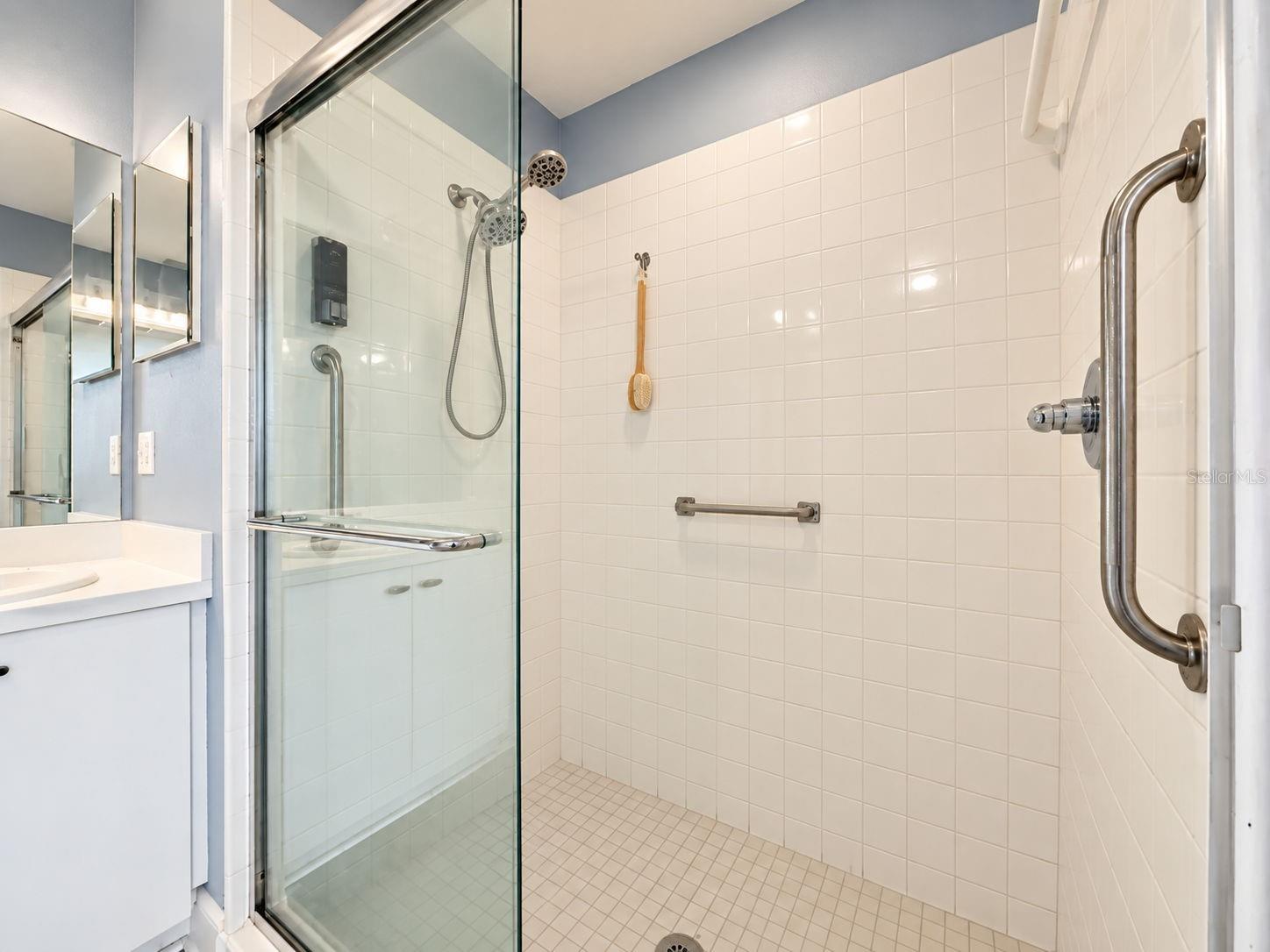 18709 SUMMERSONG DR — photo 25