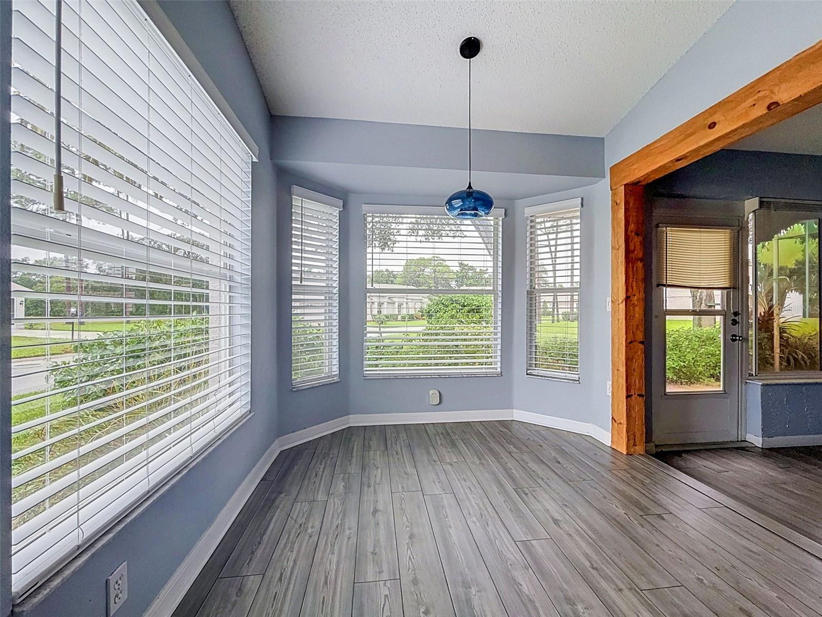 18709 SUMMERSONG DR — photo 15