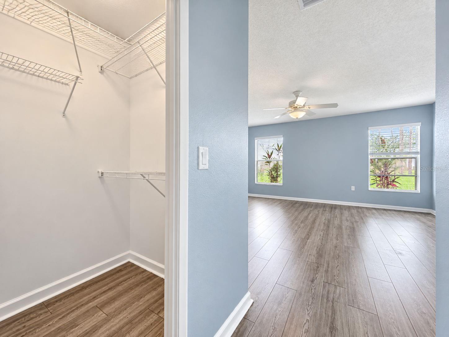 18709 SUMMERSONG DR — photo 22