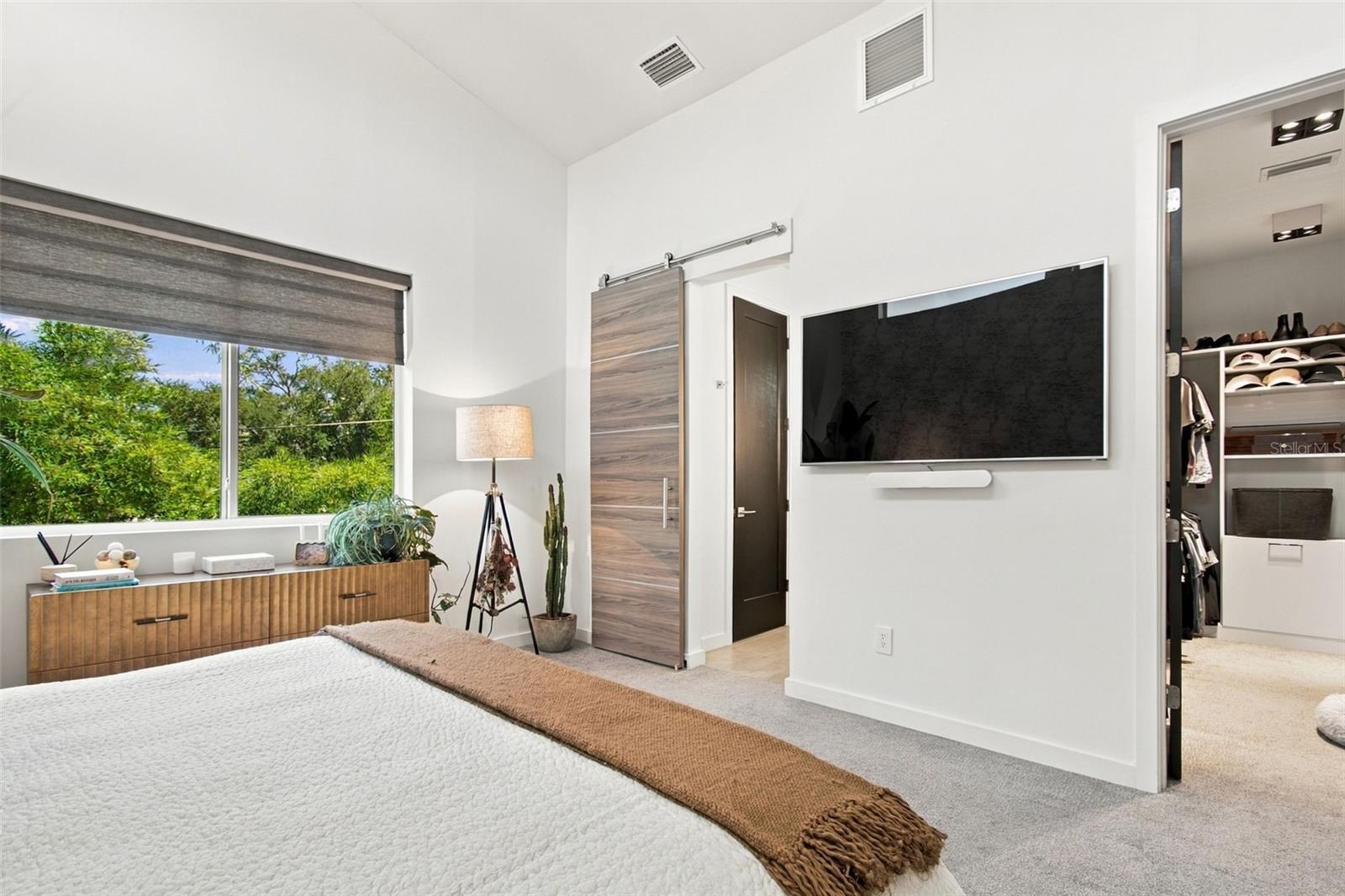4440 POMPANO DR SE — photo 36