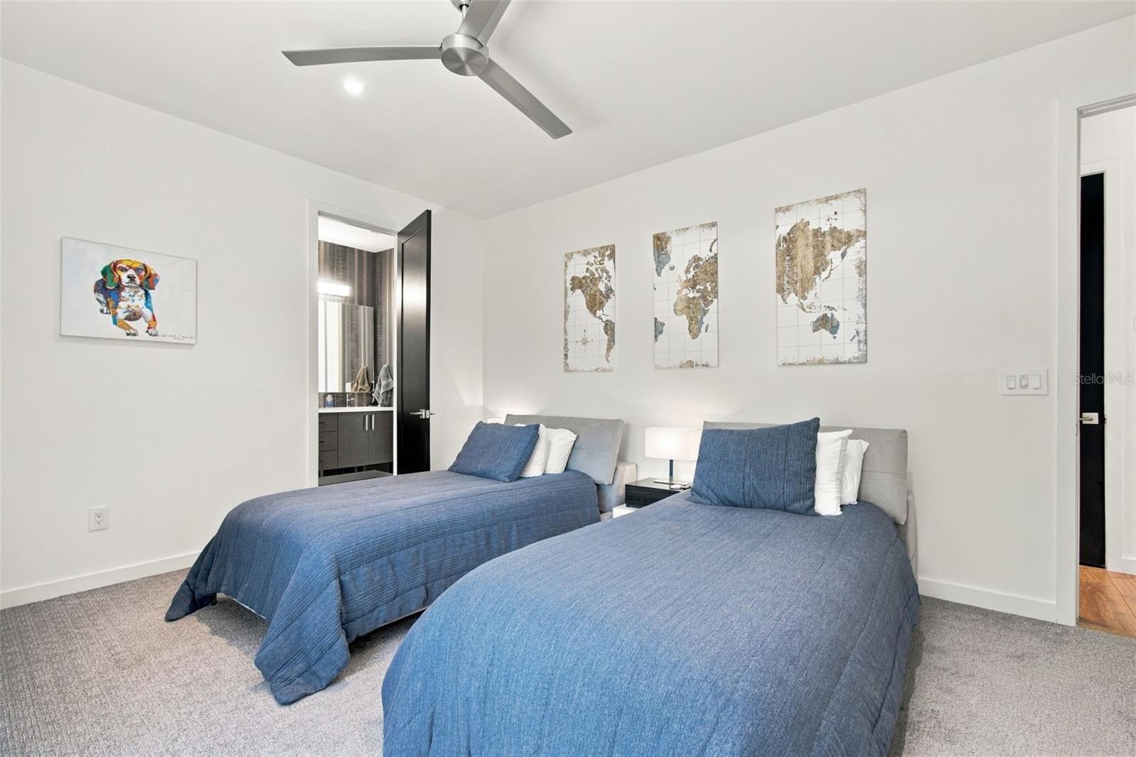 4440 POMPANO DR SE — photo 48