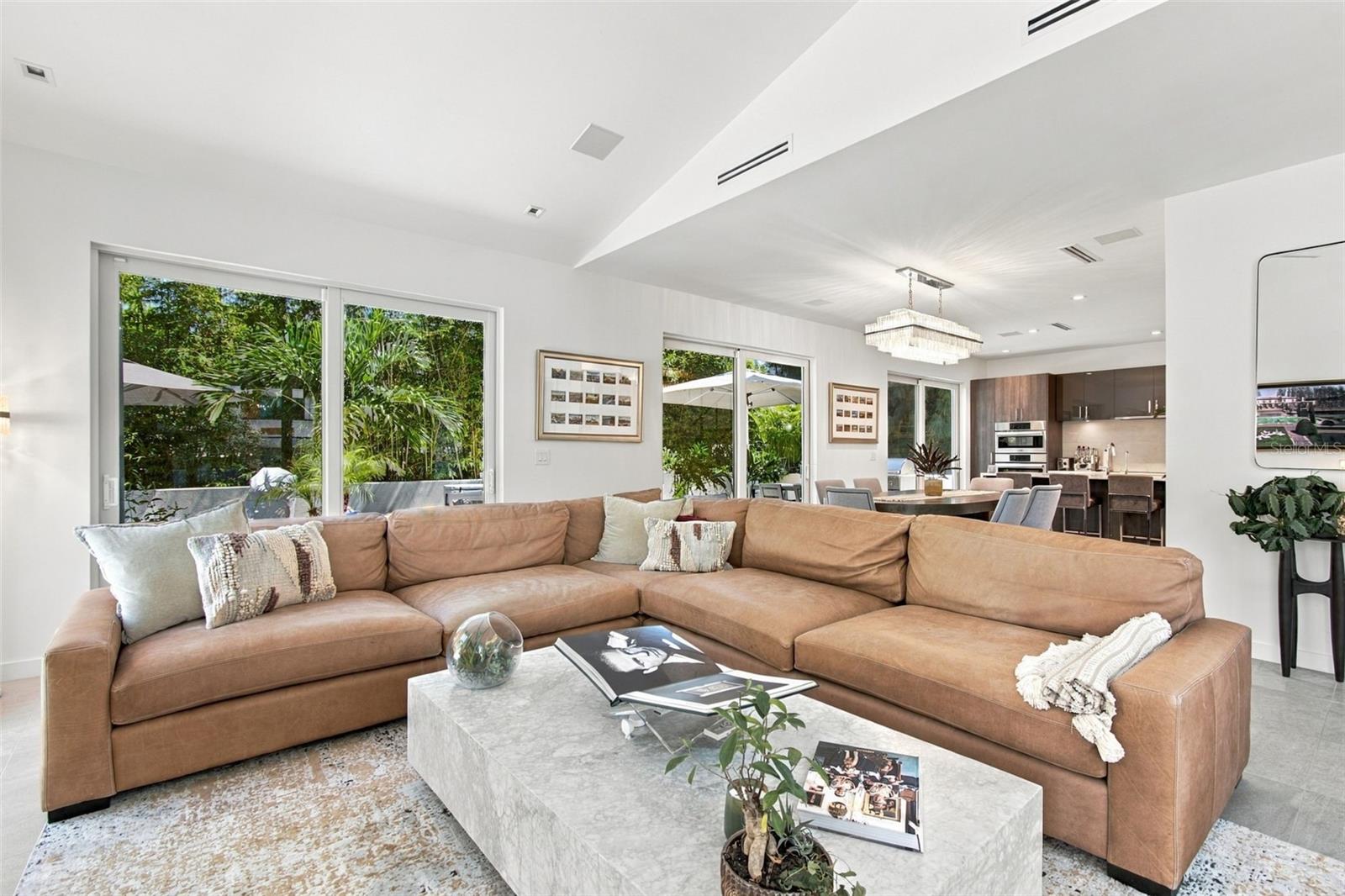 4440 POMPANO DR SE — photo 11
