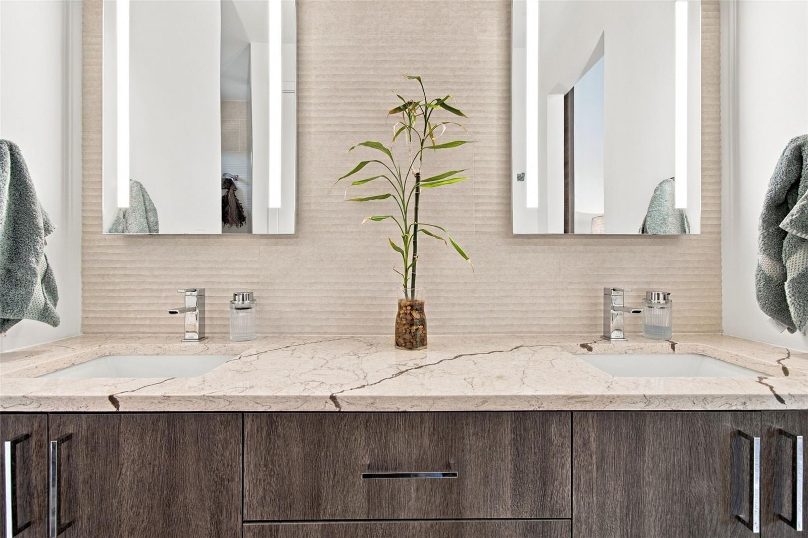 4440 POMPANO DR SE — photo 42