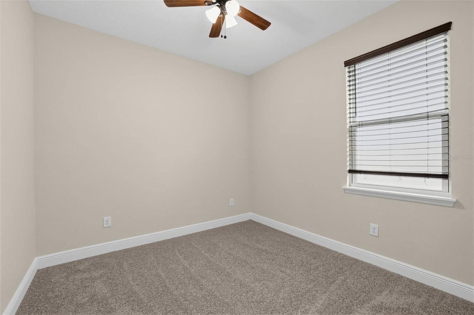 12211 BLUE PACIFIC DR — photo 12