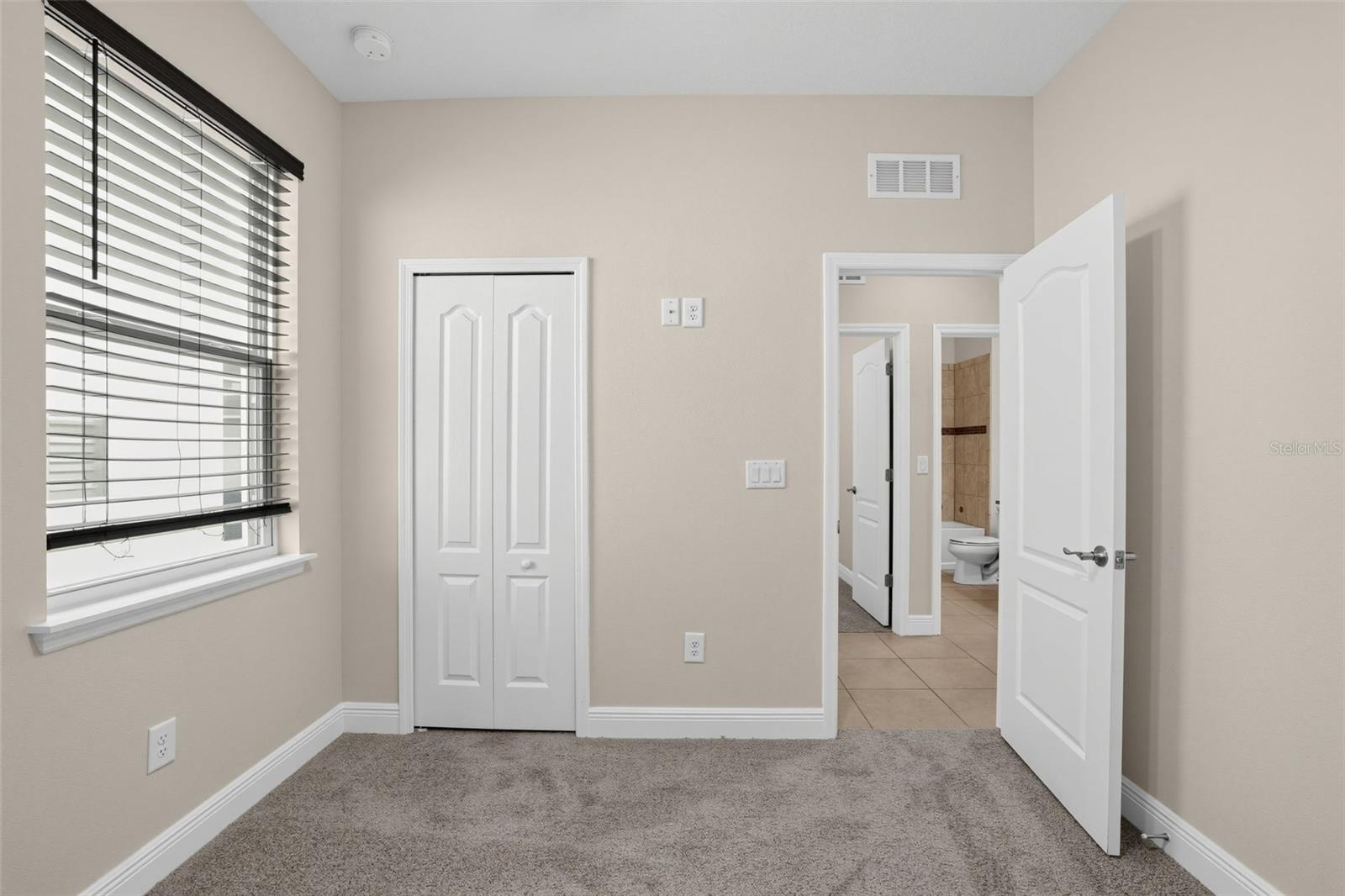12211 BLUE PACIFIC DR — photo 11