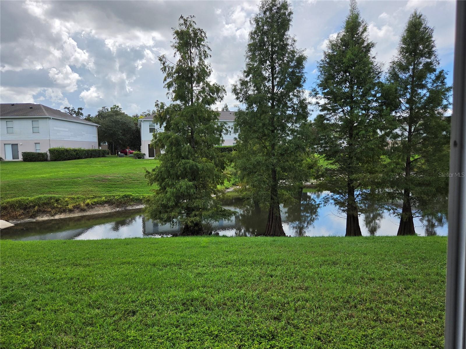 9863 ASHBURN LAKE DR — photo 11