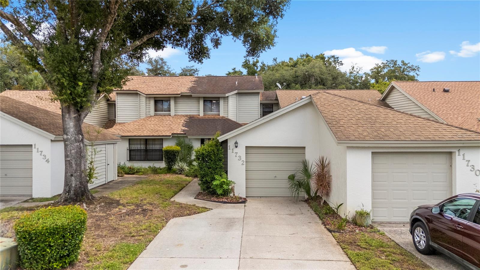 11732 ROLLING PINE LN — photo 2