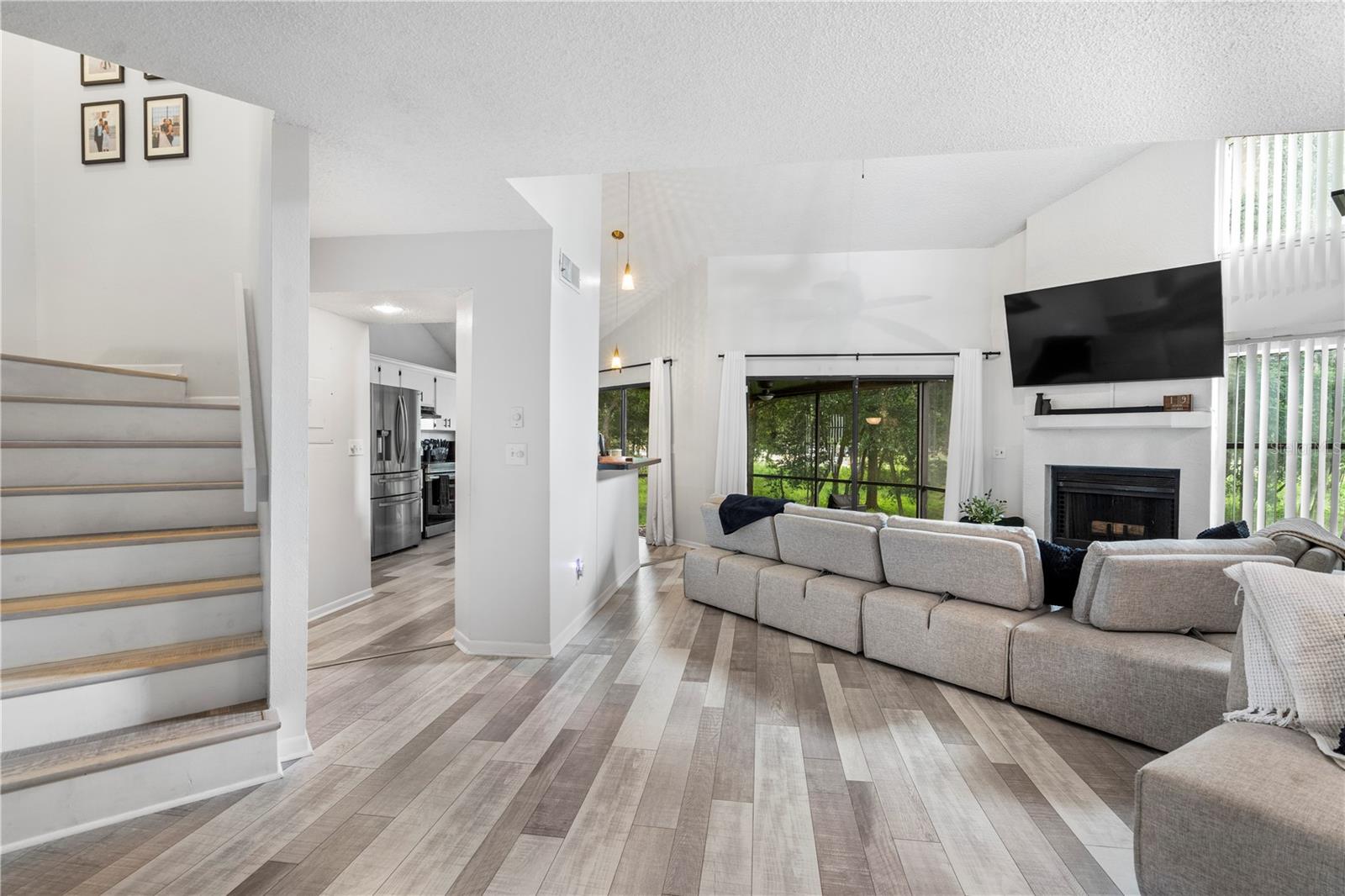 11732 ROLLING PINE LN — photo 11