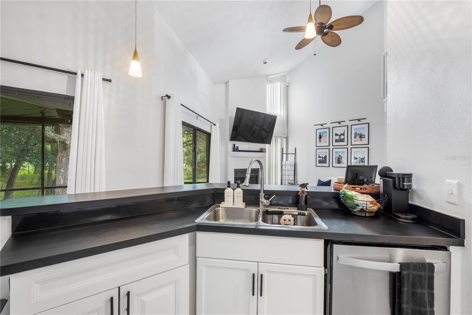 11732 ROLLING PINE LN — photo 18