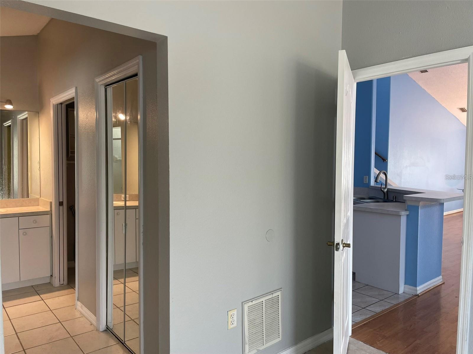 10127 BARNETT LOOP — photo 20