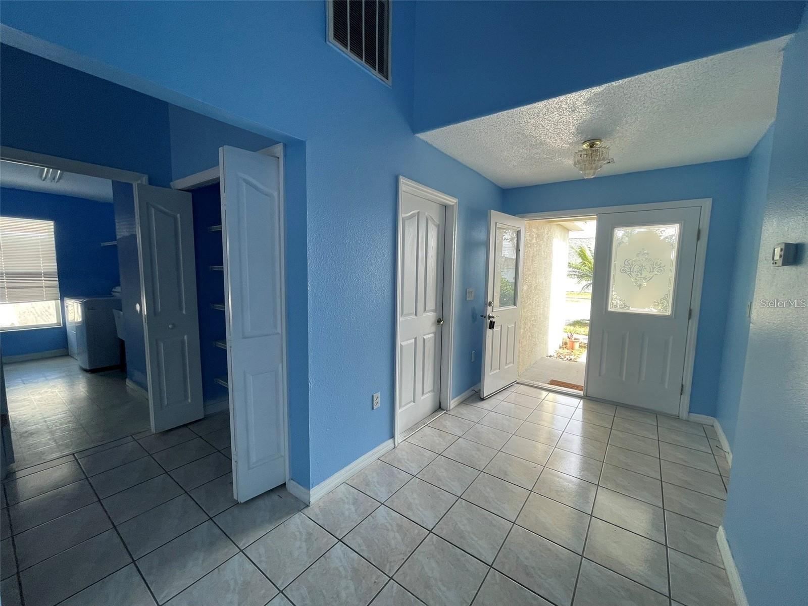 10127 BARNETT LOOP — photo 4