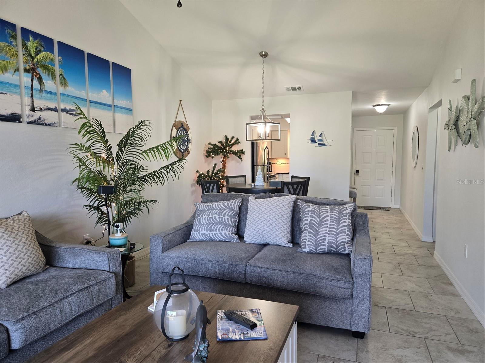 927 CAPRI ISLES BLVD #10 — photo 8
