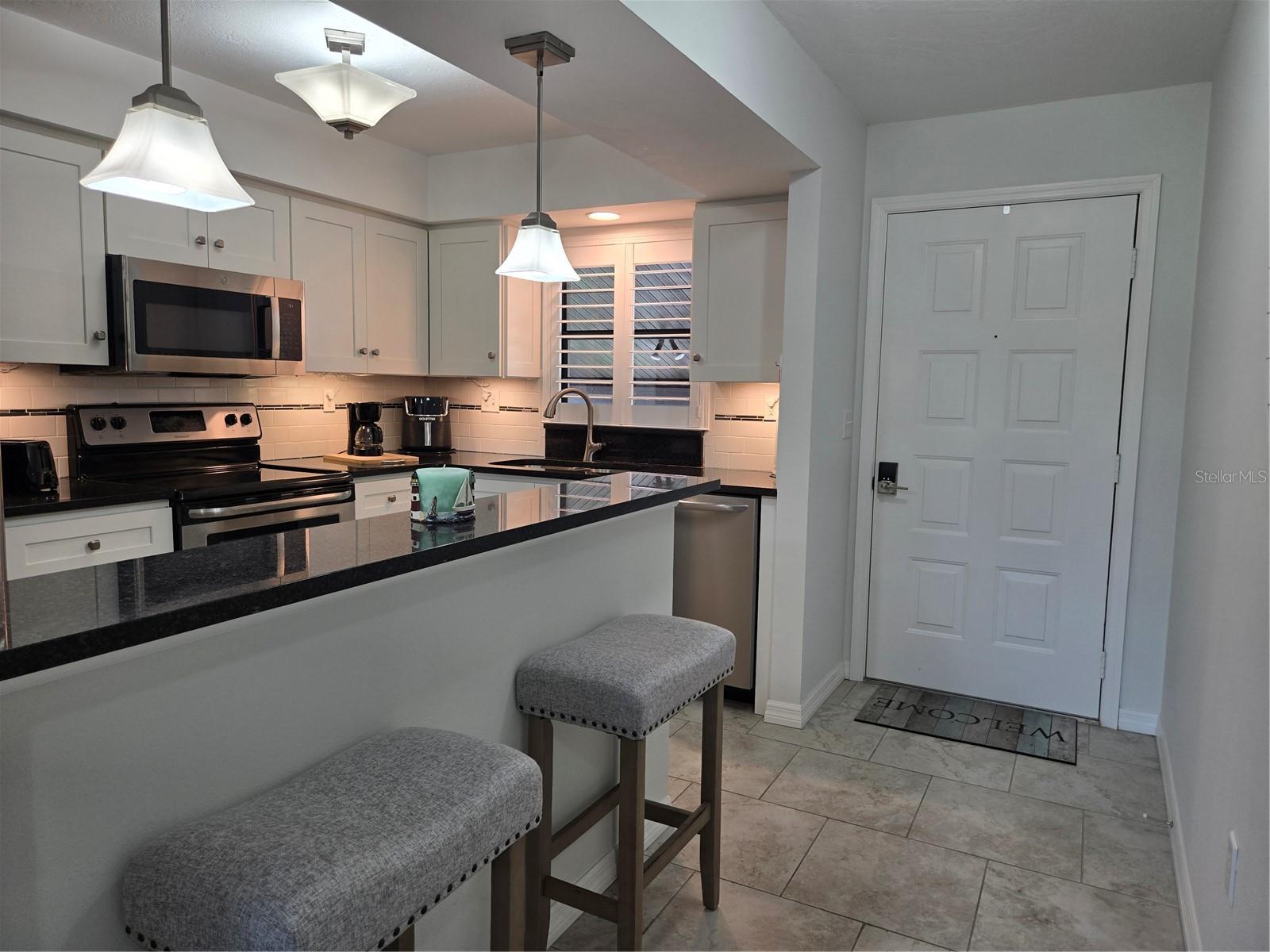 927 CAPRI ISLES BLVD #10 — photo 19