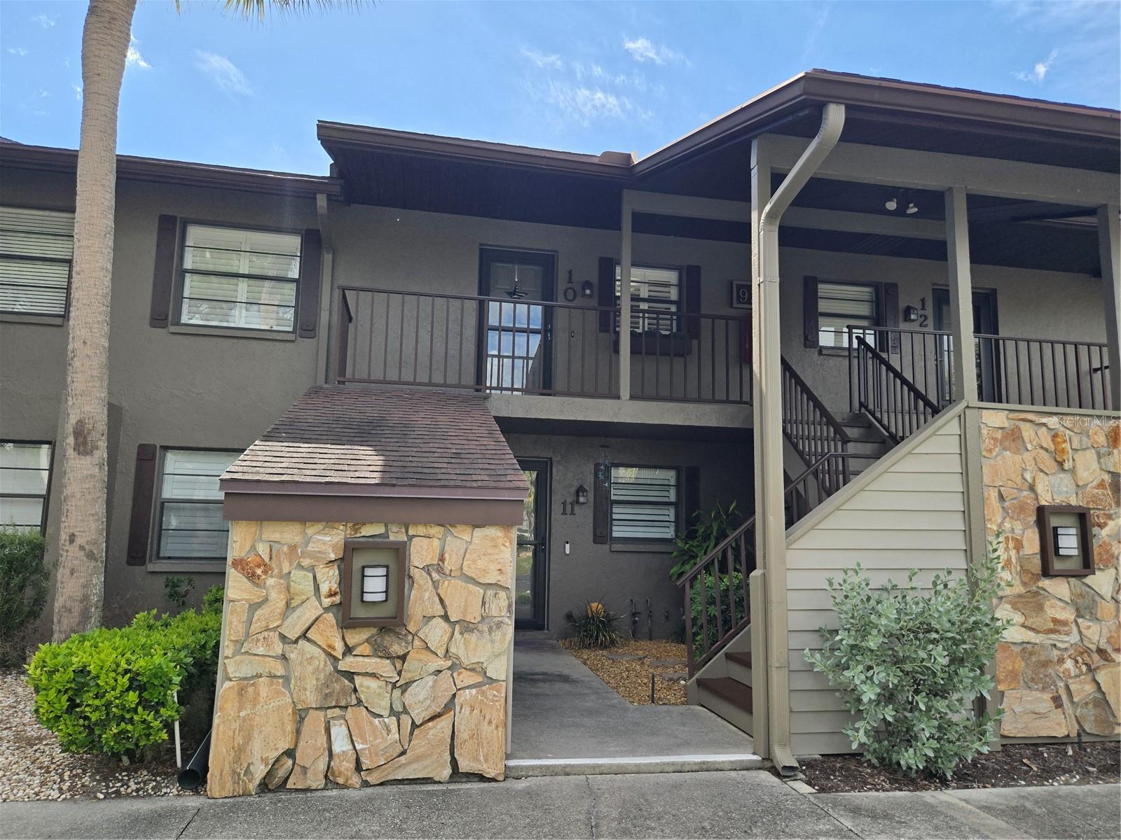 927 CAPRI ISLES BLVD #10 — photo 2