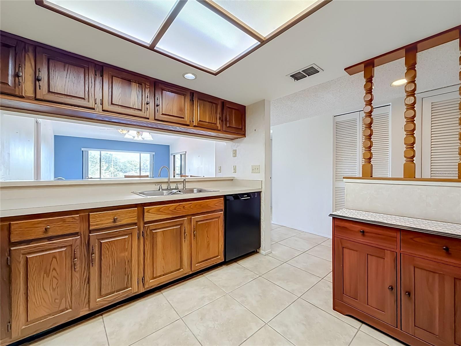 2593 COUNTRYSIDE BLVD #7307 — photo 8