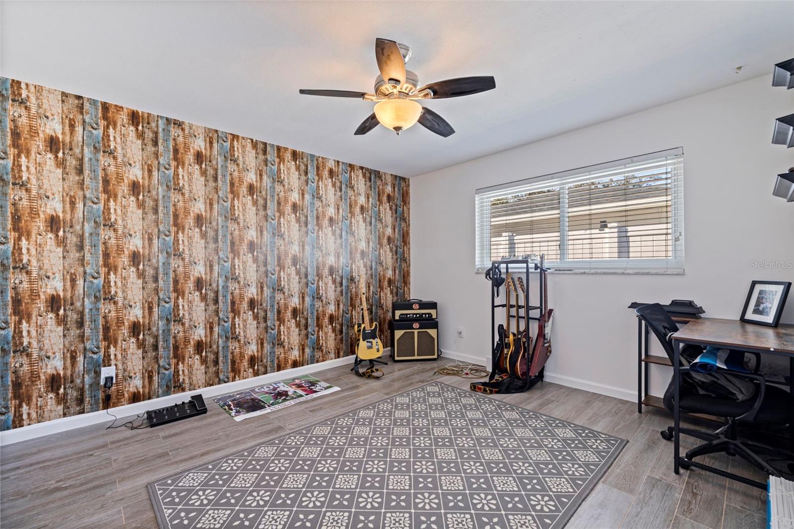 1894 TANGLEWOOD DR NE — photo 26