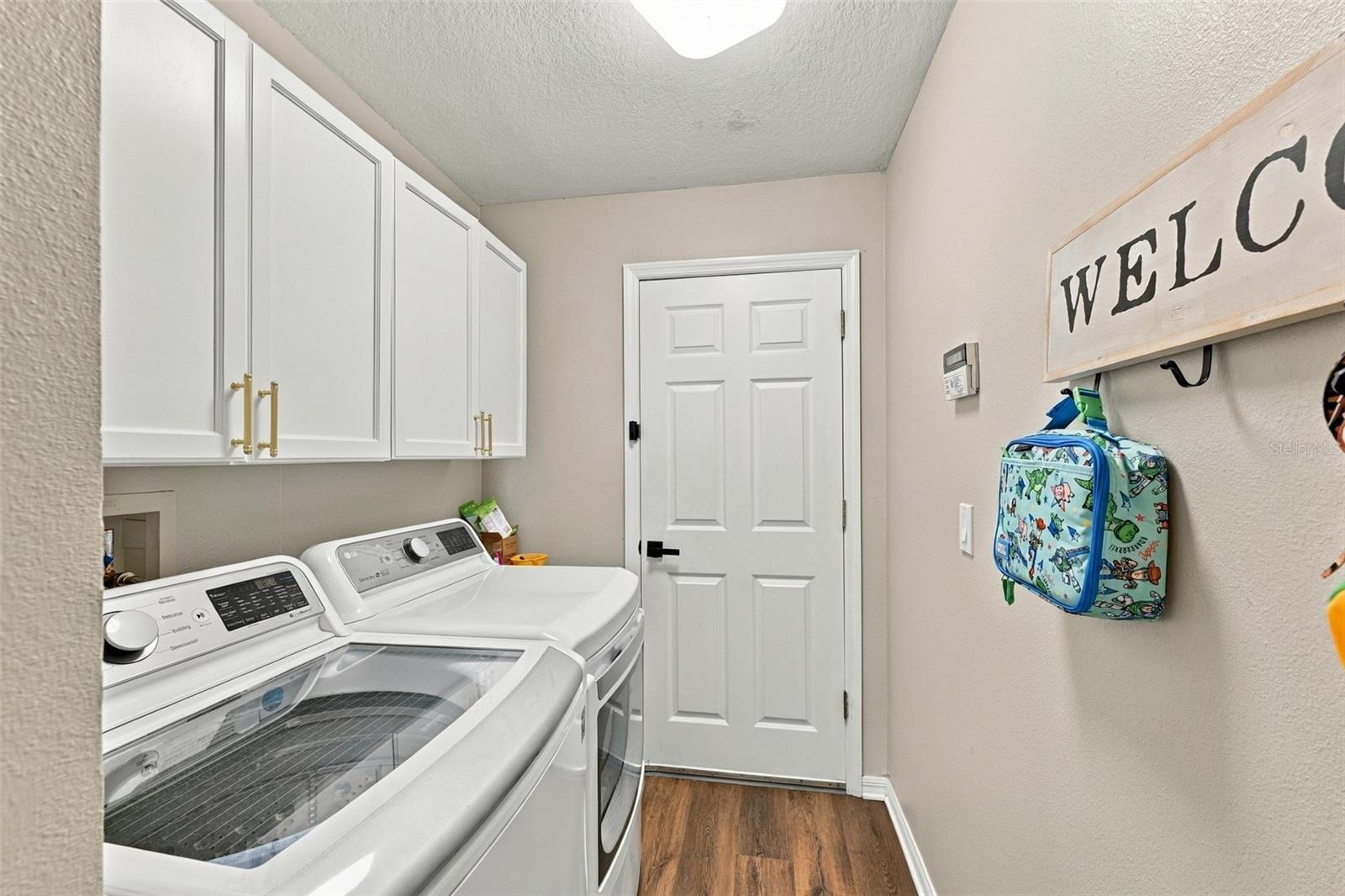 6315 BRIDGEVISTA DR — photo 44