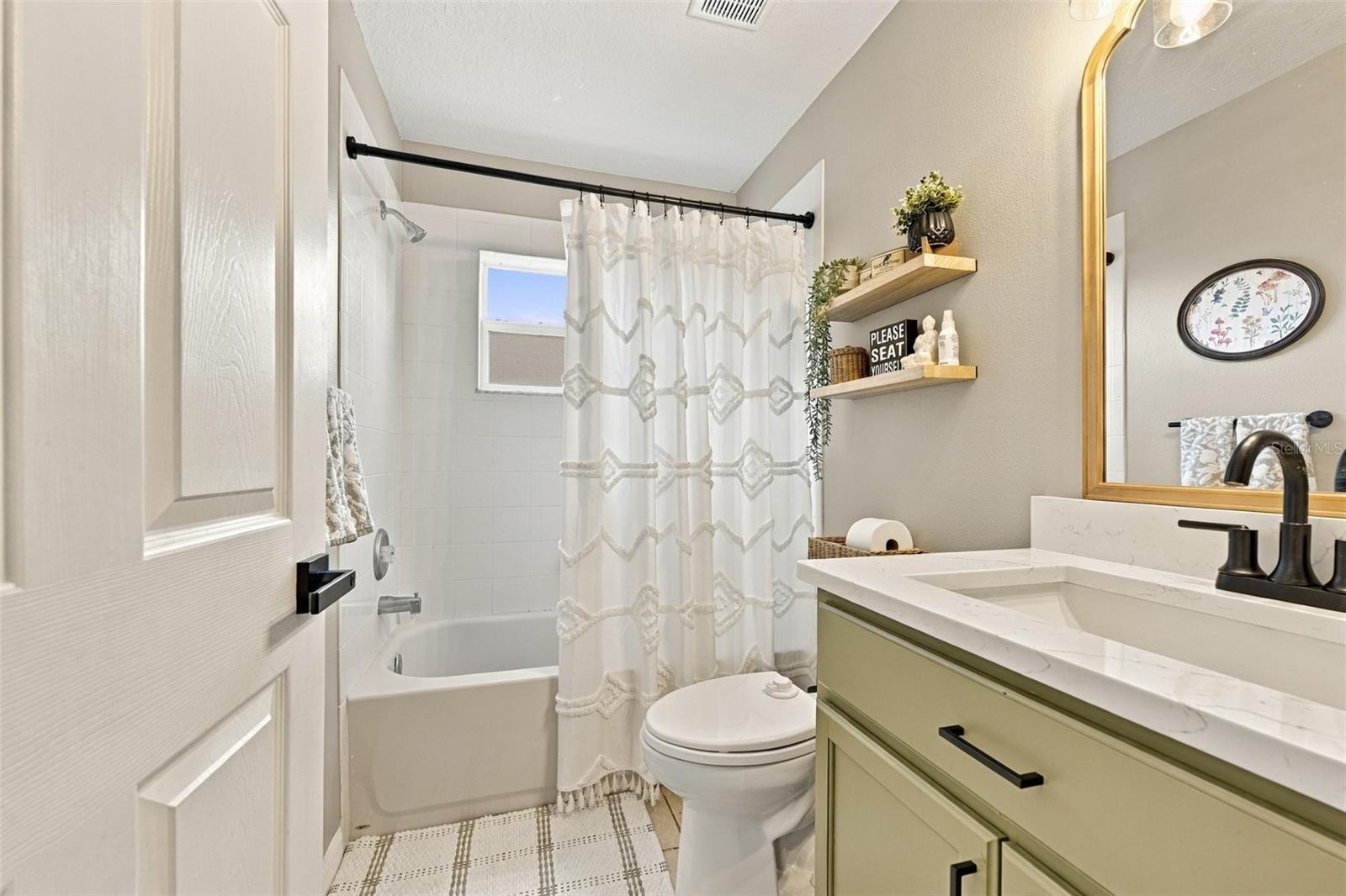 6315 BRIDGEVISTA DR — photo 41