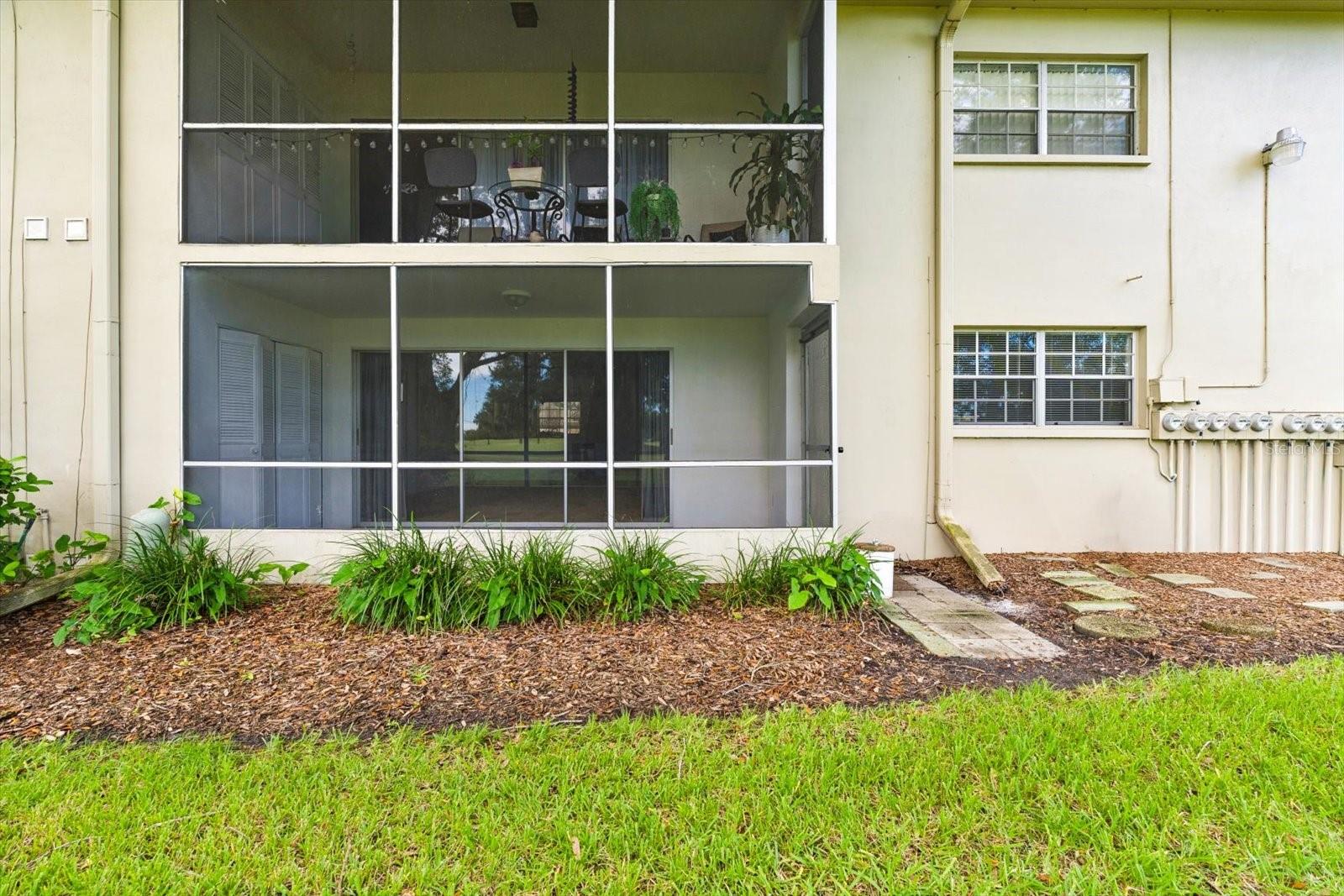 43 COUNTRY CLUB DR — photo 14