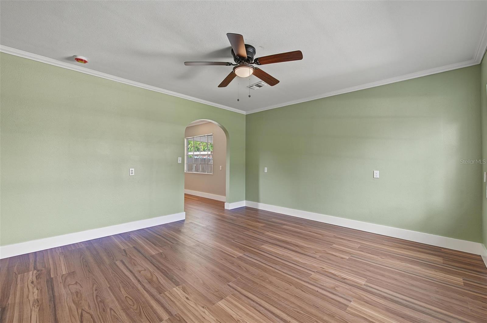 603 INDIANA AVE — photo 7