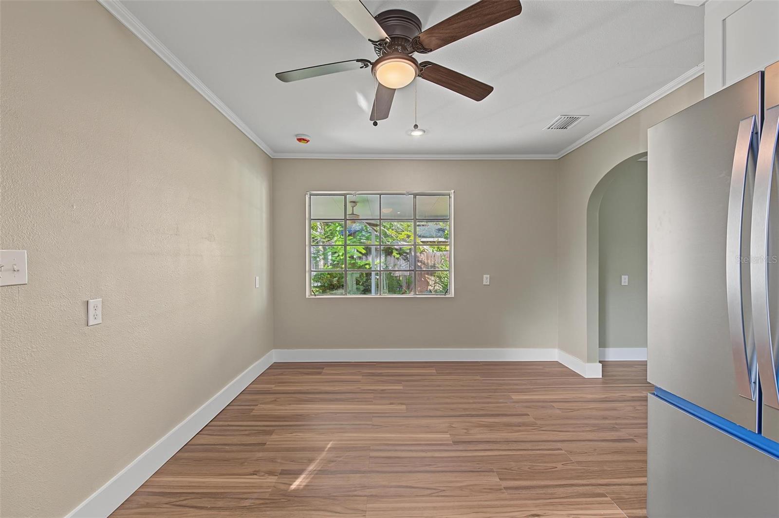 603 INDIANA AVE — photo 14