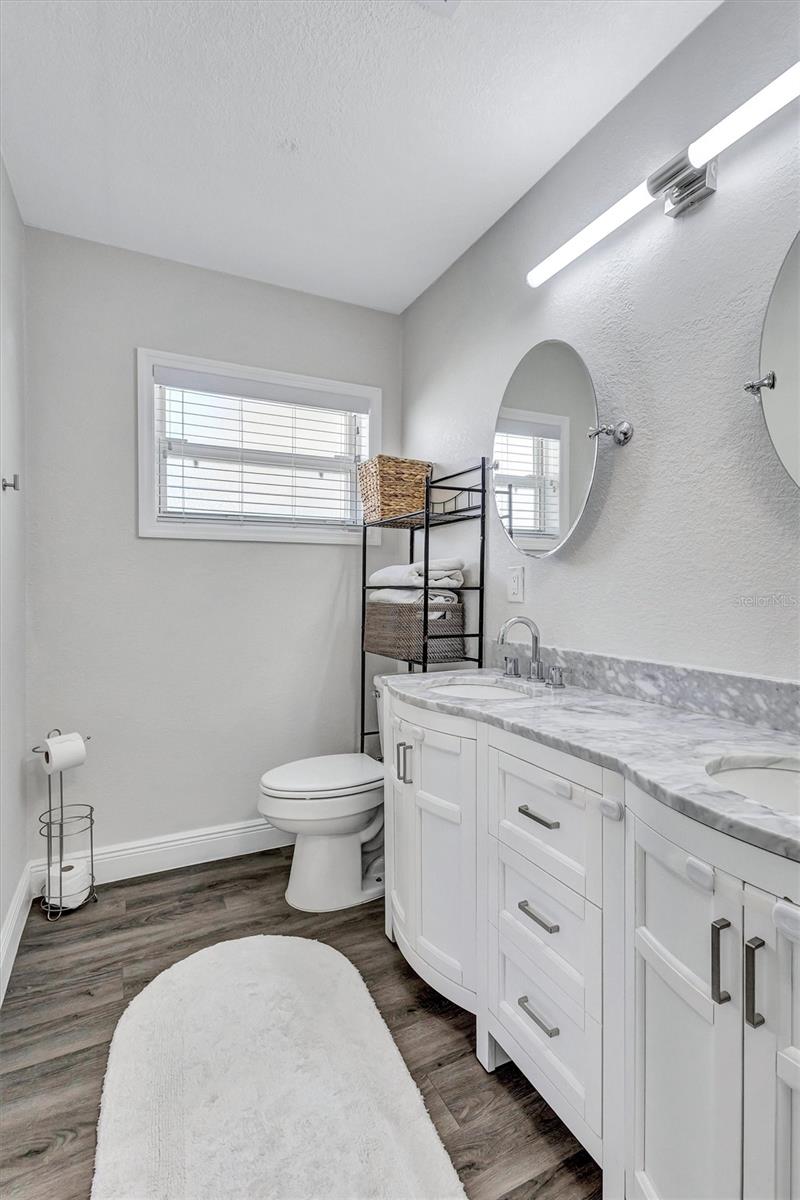 3672 SEAROBIN DR SE — photo 23