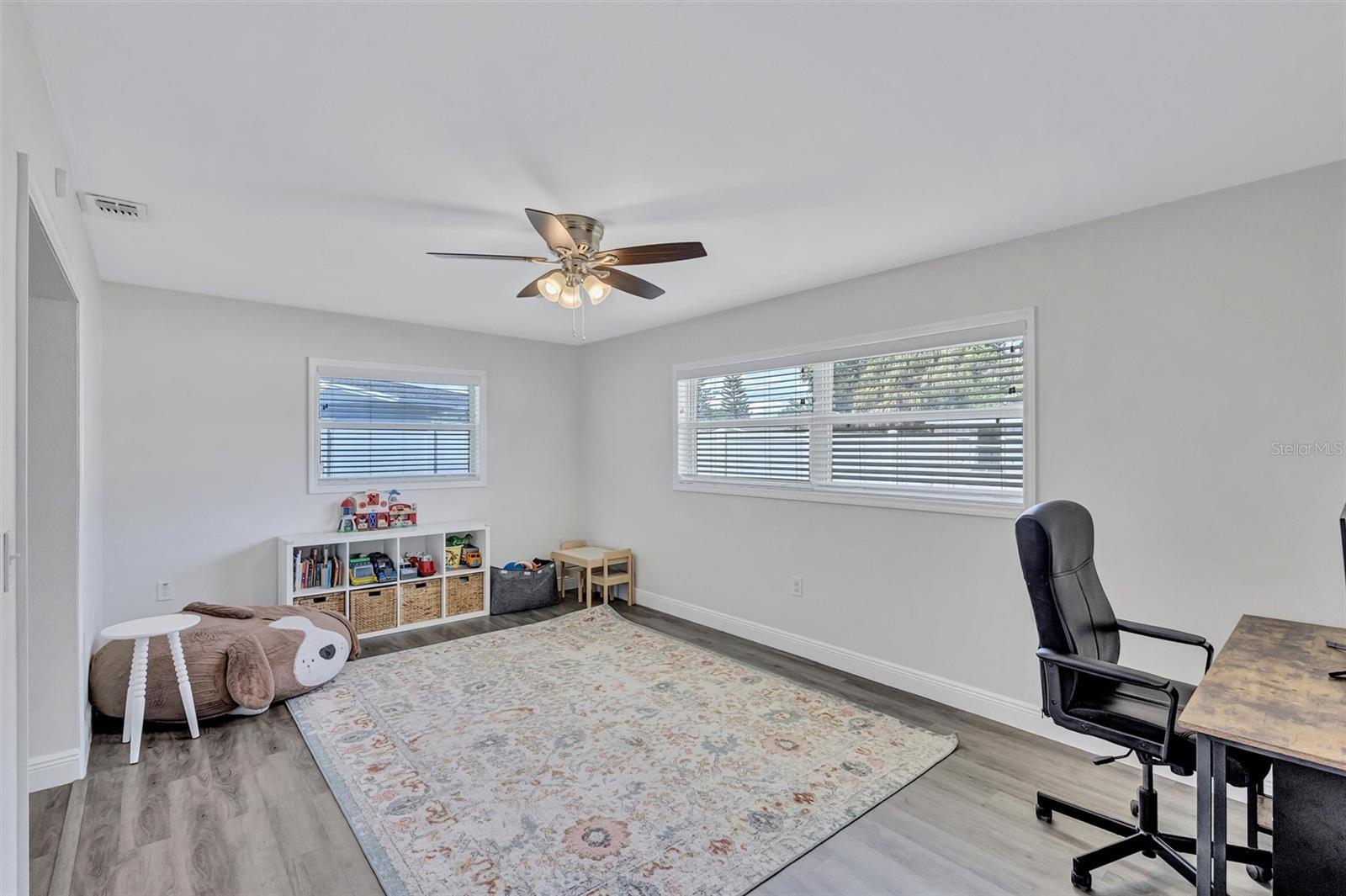 3672 SEAROBIN DR SE — photo 16