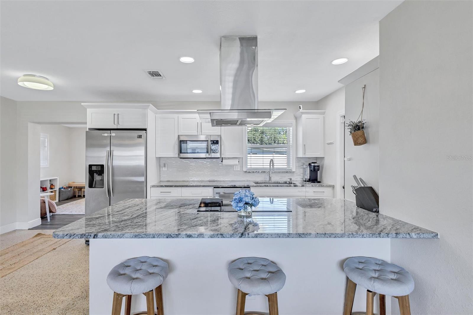 3672 SEAROBIN DR SE — photo 10