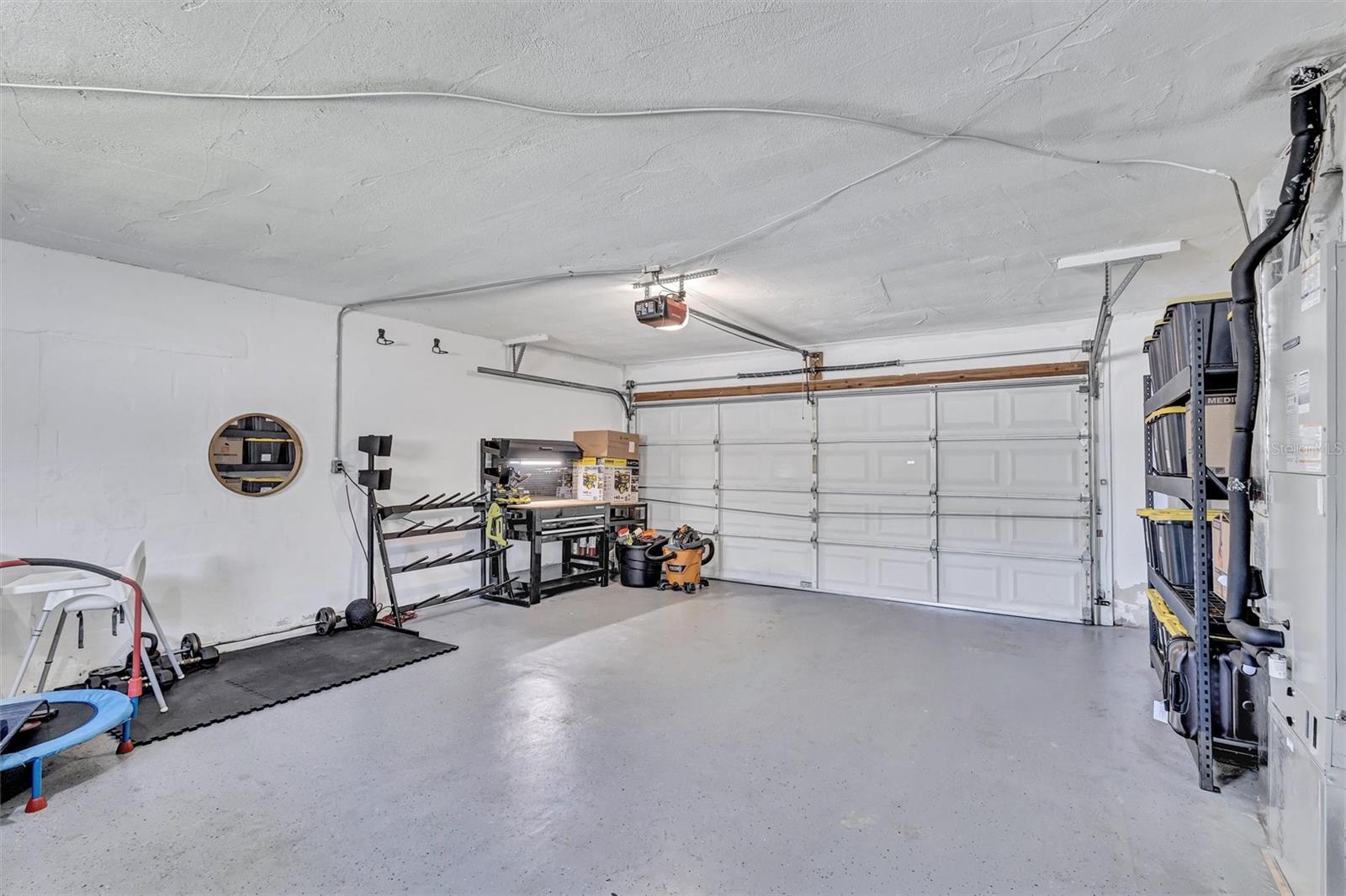 3672 SEAROBIN DR SE — photo 31