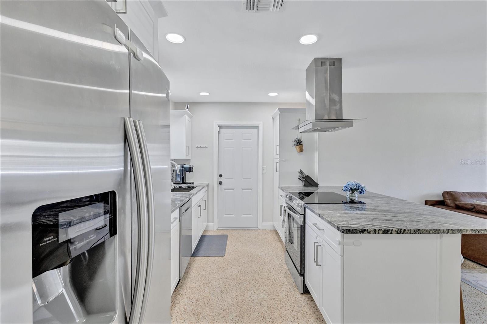 3672 SEAROBIN DR SE — photo 11
