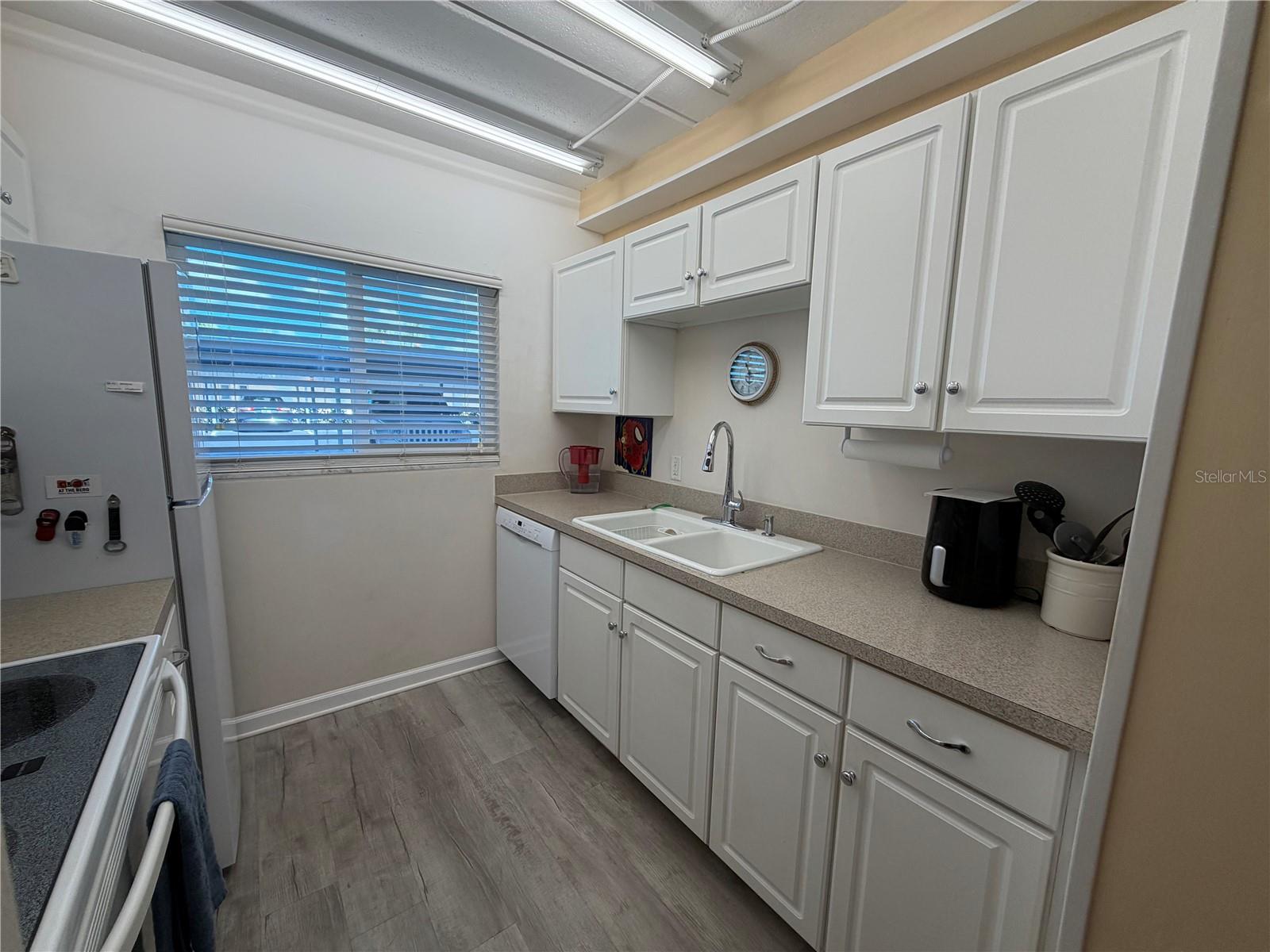 649 TAMIAMI TRL S #111 — photo 10